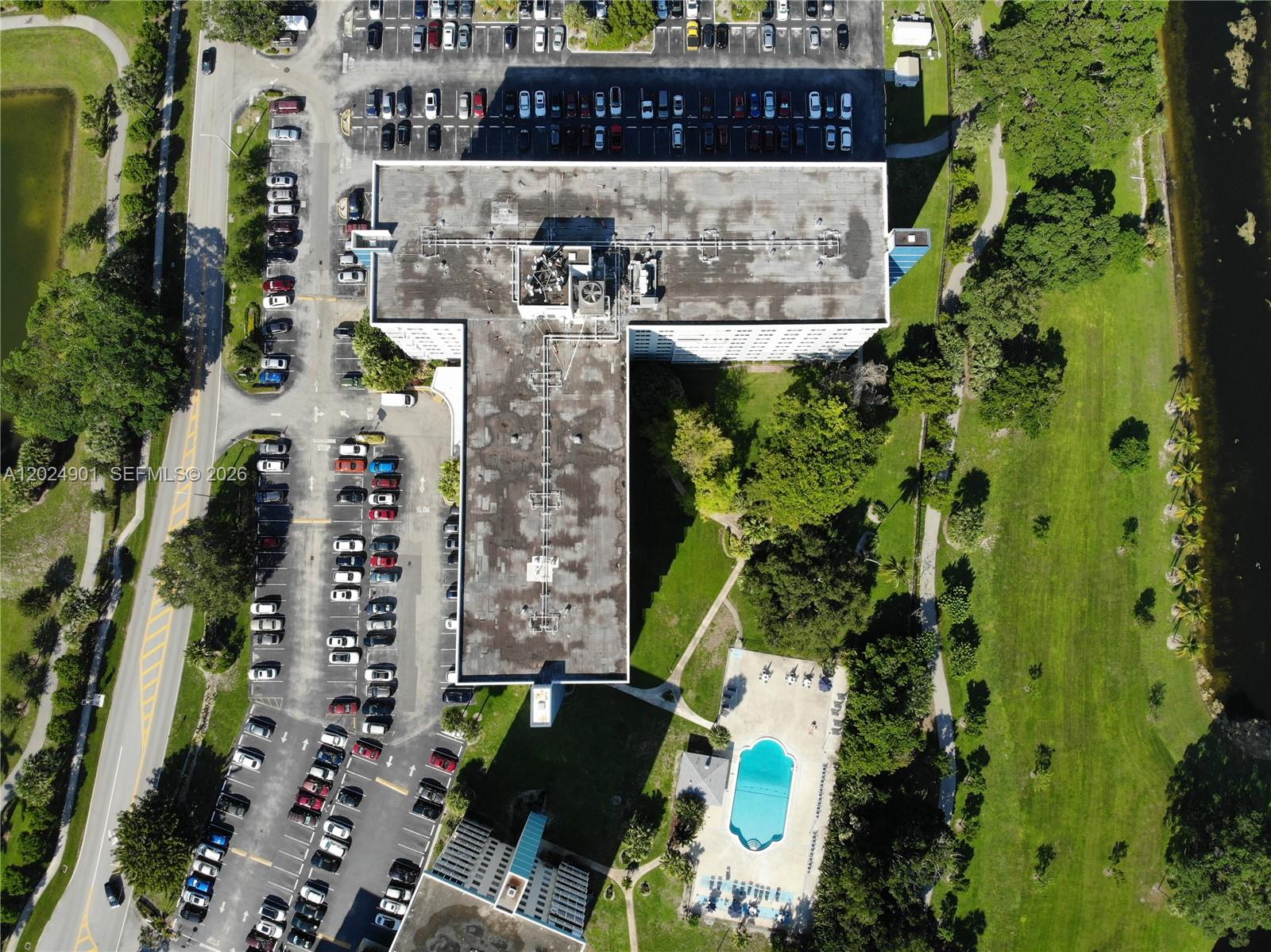 820 2 / 2 1284 sq. ft. $ 2026-05-25 0 foto