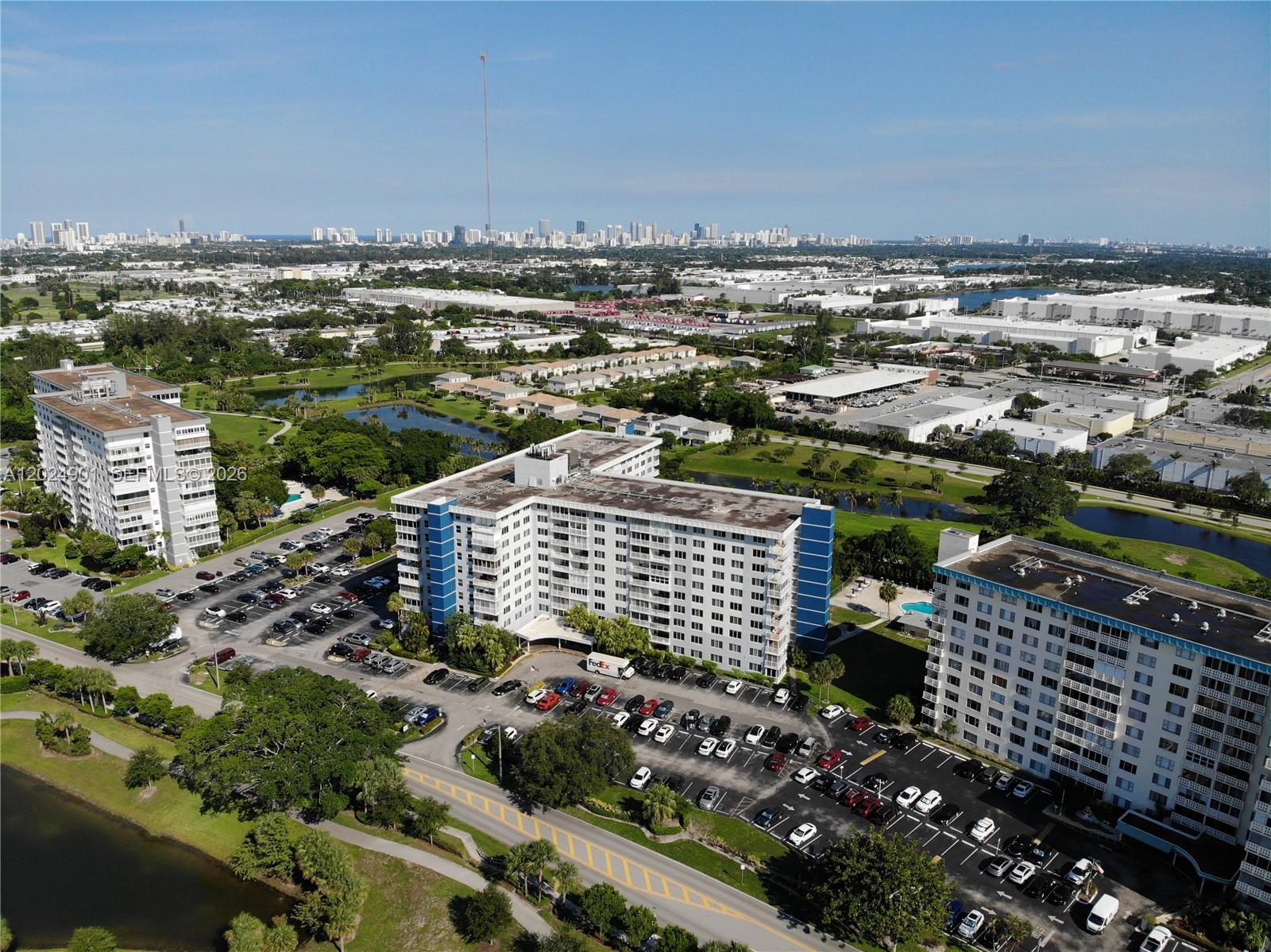 820 2 / 2 1284 sq. ft. $ 2026-05-25 0 foto