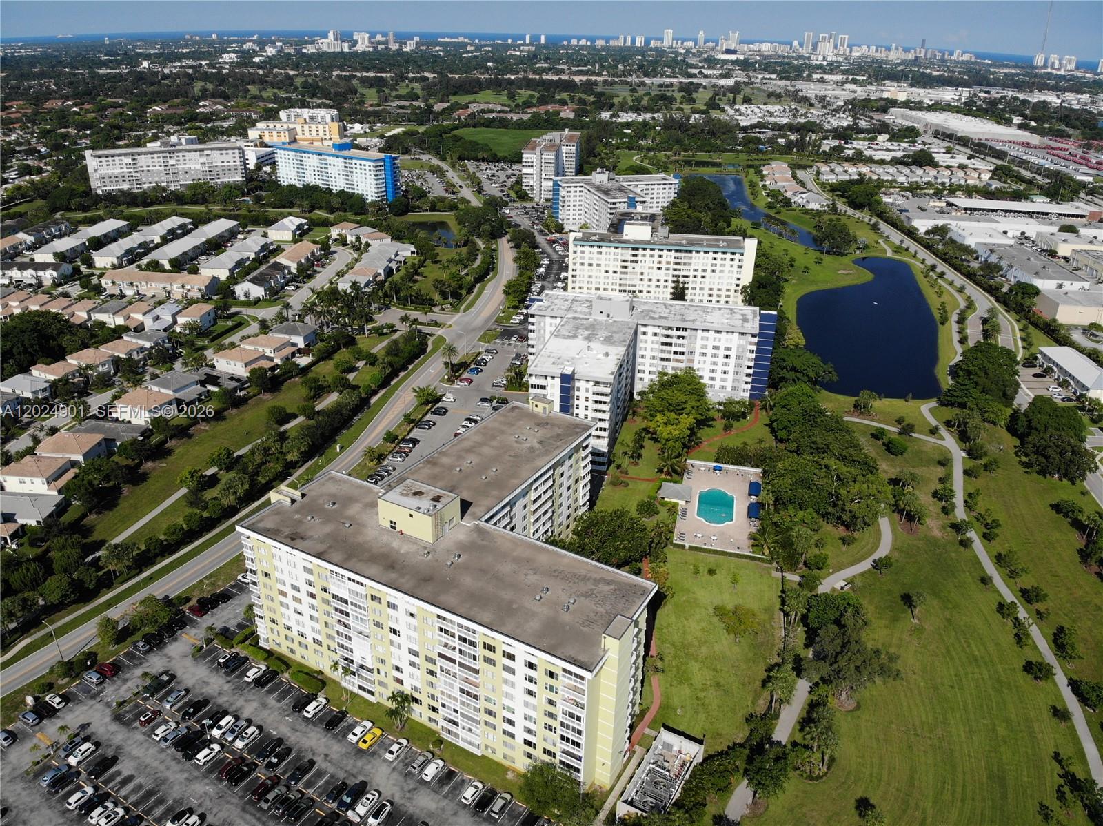 820 2 / 2 1284 sq. ft. $ 2026-05-25 0 foto