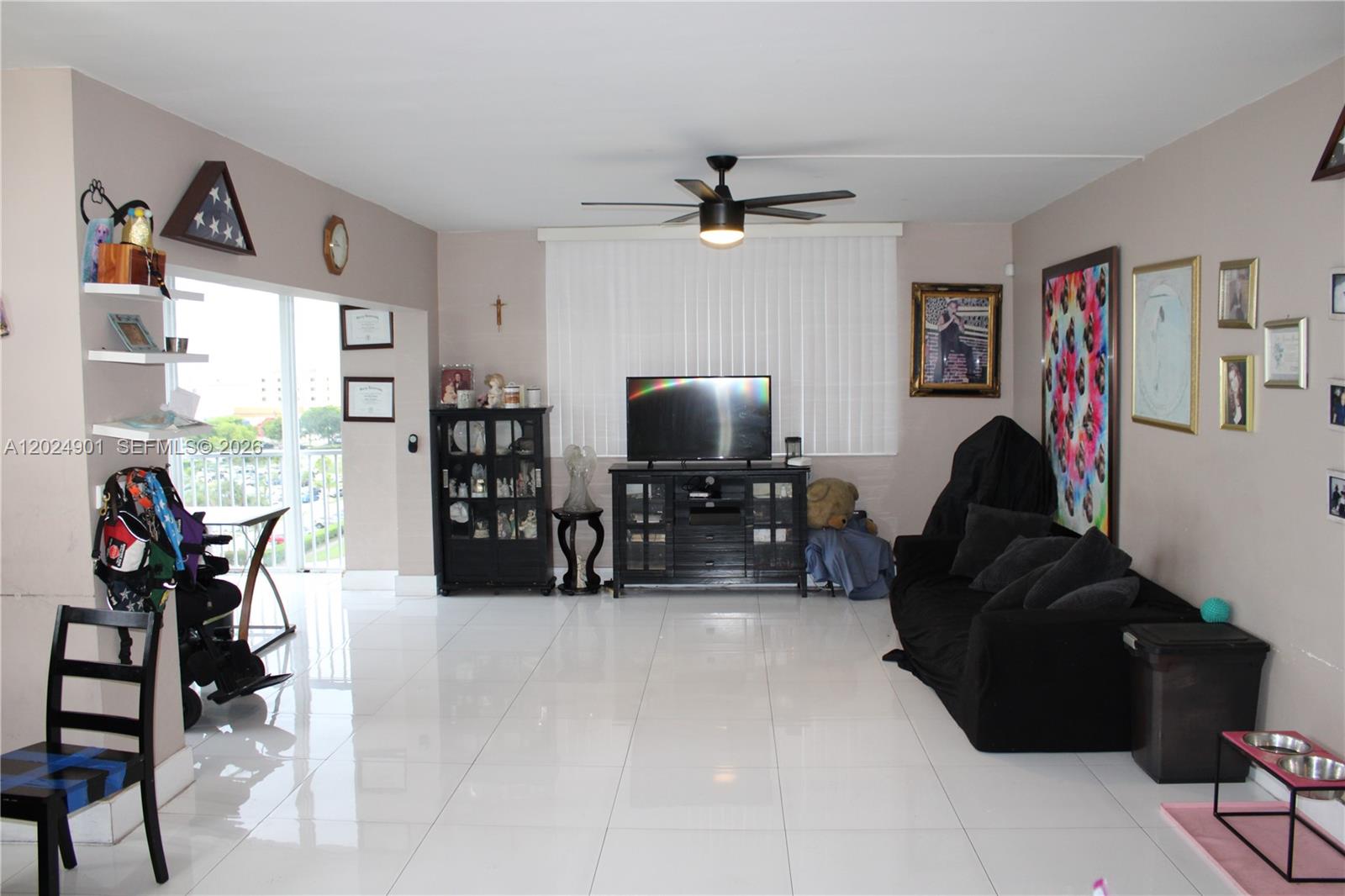 820 2 / 2 1284 sq. ft. $ 2026-05-25 0 foto