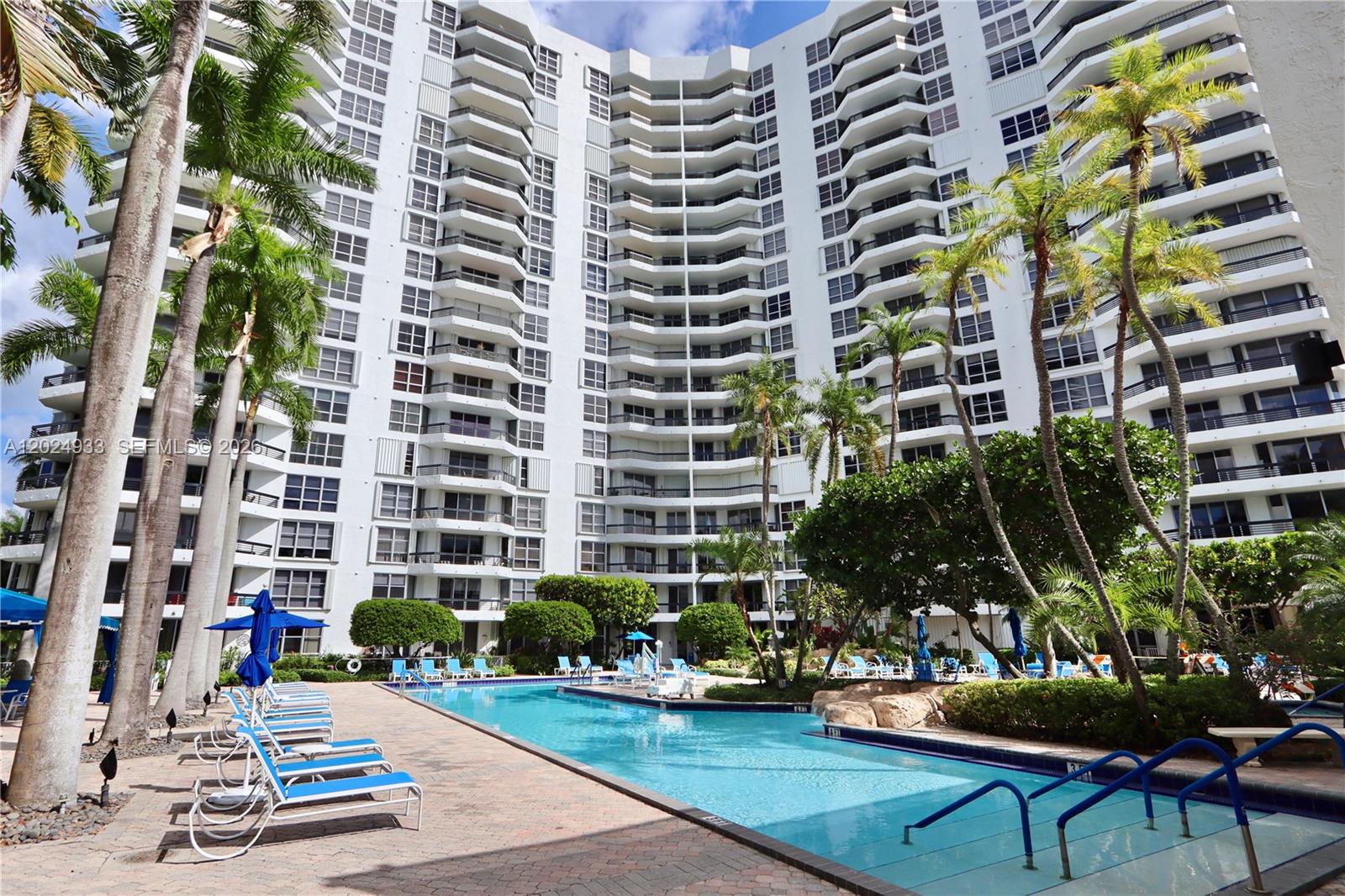 Photo of 3600 Mystic Pointe Dr  #1115, Aventura, Florida, 33180 - 
