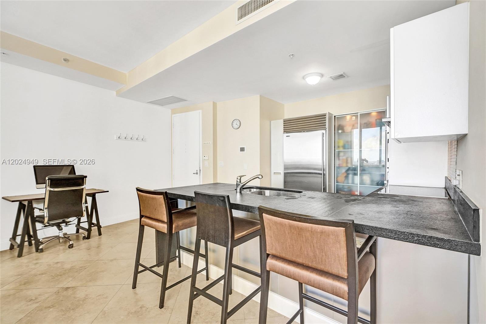 3707 2 / 2 1577 sq. ft. $ 2026-05-26 0 Photo