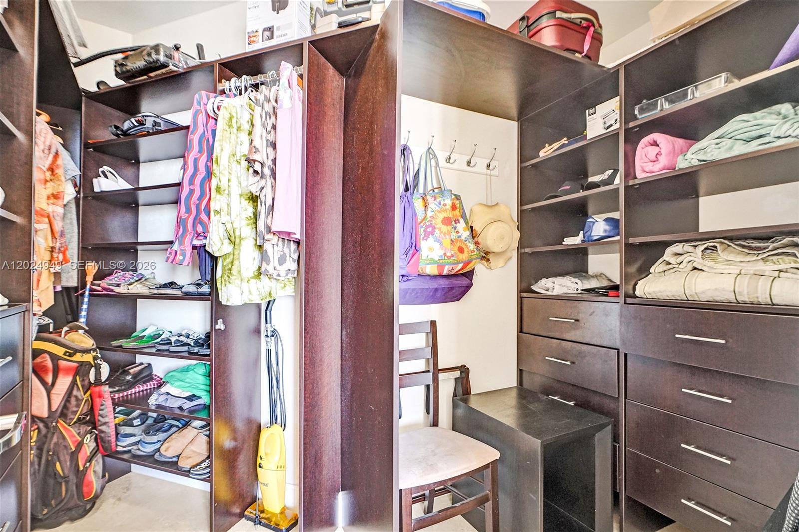 3707 2 / 2 1577 sq. ft. $ 2026-05-26 0 Photo