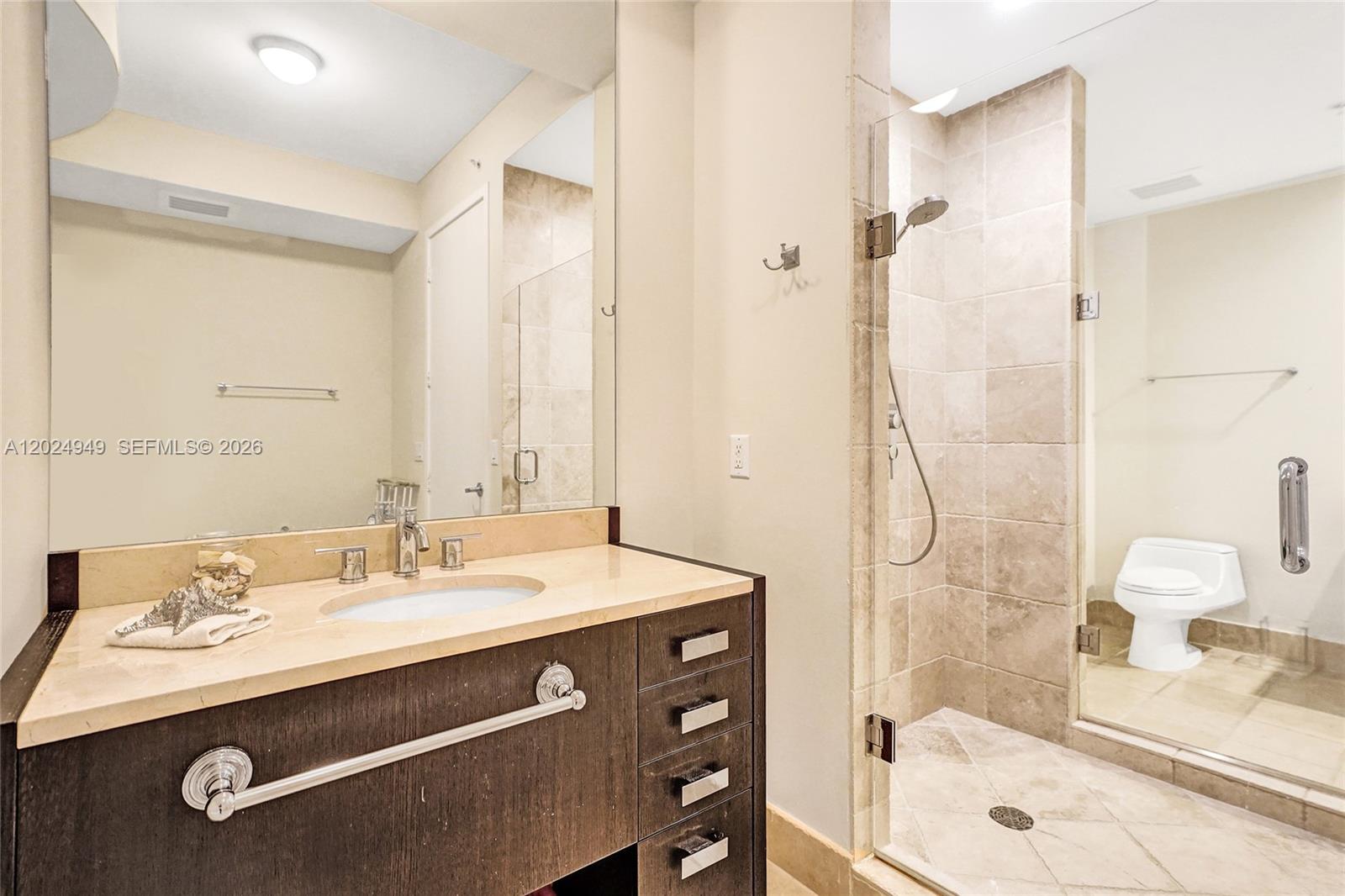 3707 2 / 2 1577 sq. ft. $ 2026-05-26 0 Photo