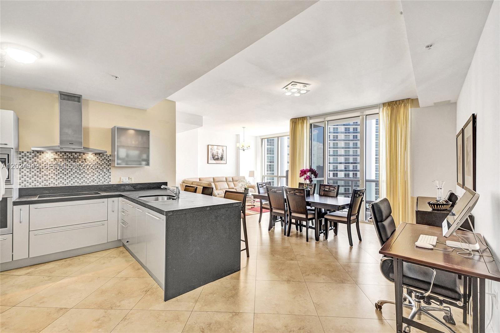 3707 2 / 2 1577 sq. ft. $ 2026-05-26 0 Photo