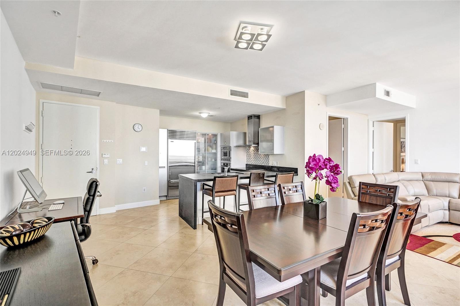 3707 2 / 2 1577 sq. ft. $ 2026-05-26 0 Photo