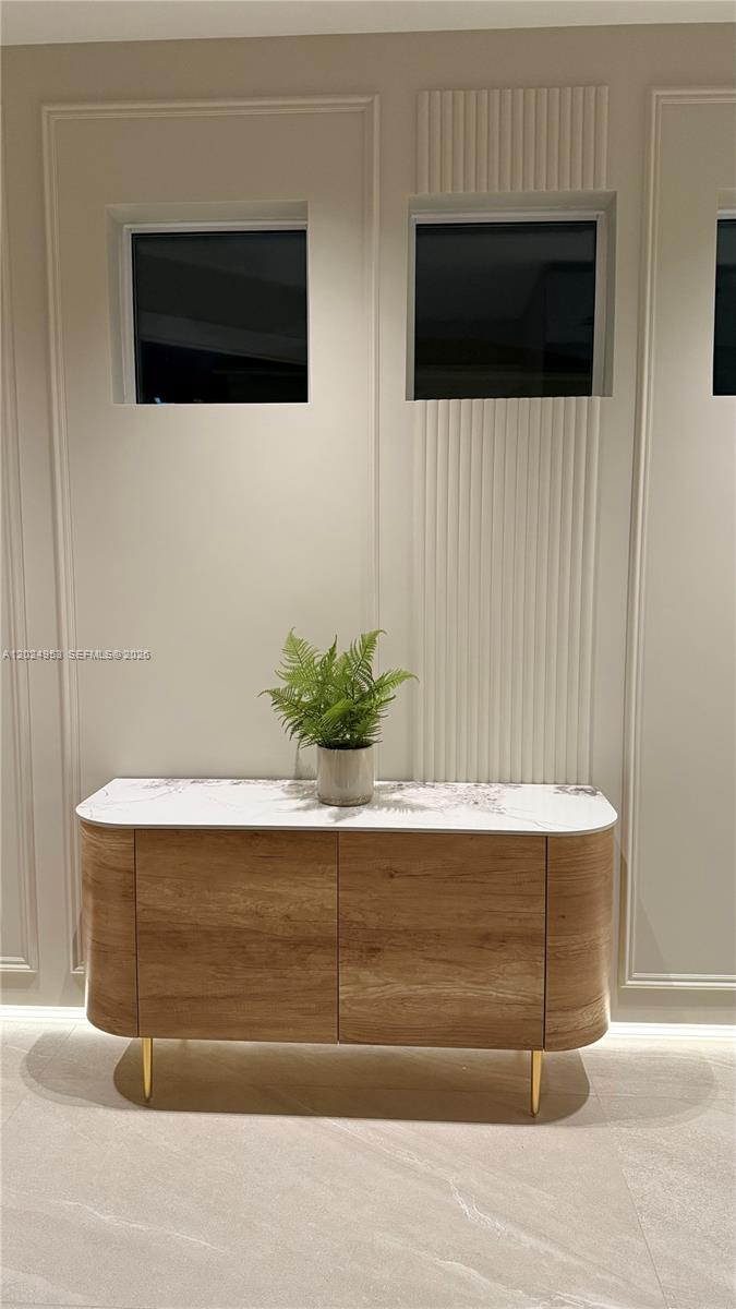  5 / 3 2501 sq. ft. $ 2026-05-26 0 Photo