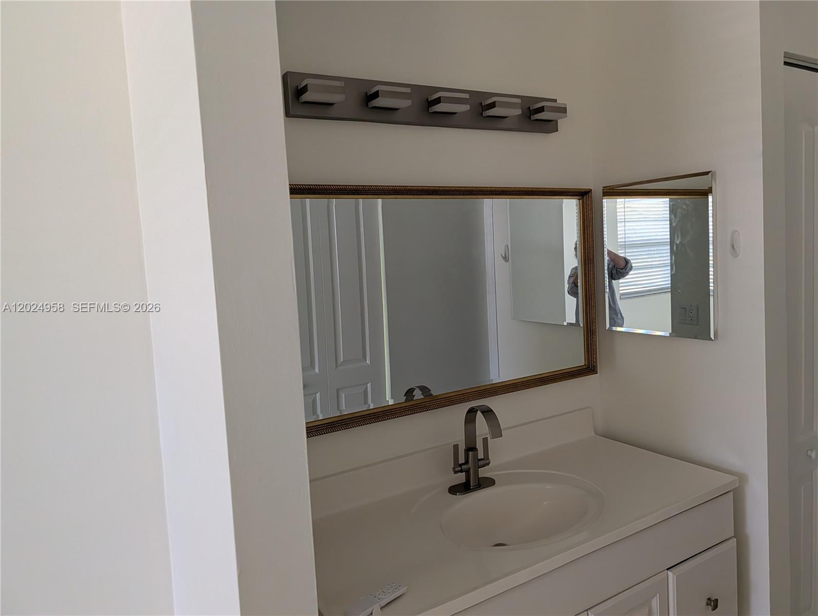 See details 109Q 2 / 2 1100 sq. ft. $ 2026-05-26 0 Photo