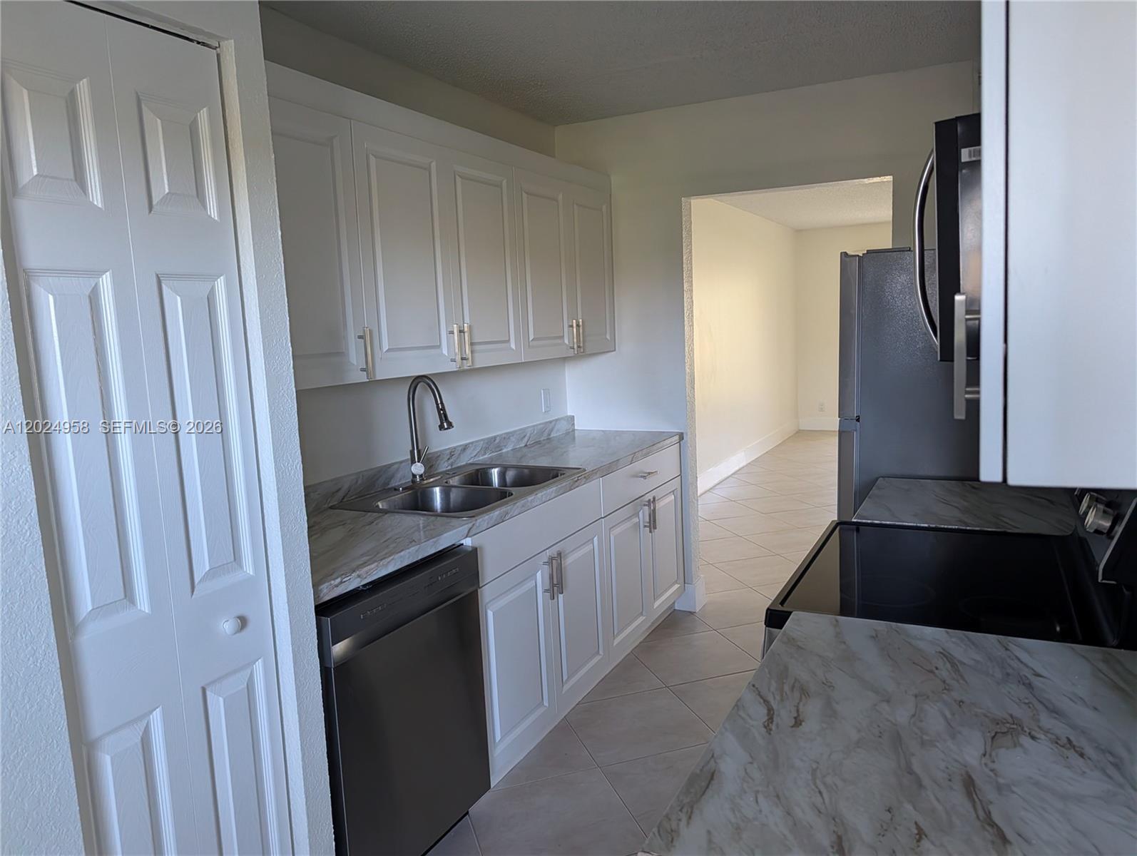 See details 109Q 2 / 2 1100 sq. ft. $ 2026-05-26 0 Photo