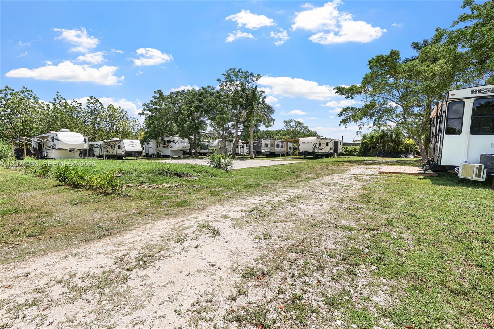 See details / sq. ft. $ 2026-05-26 0 Photo