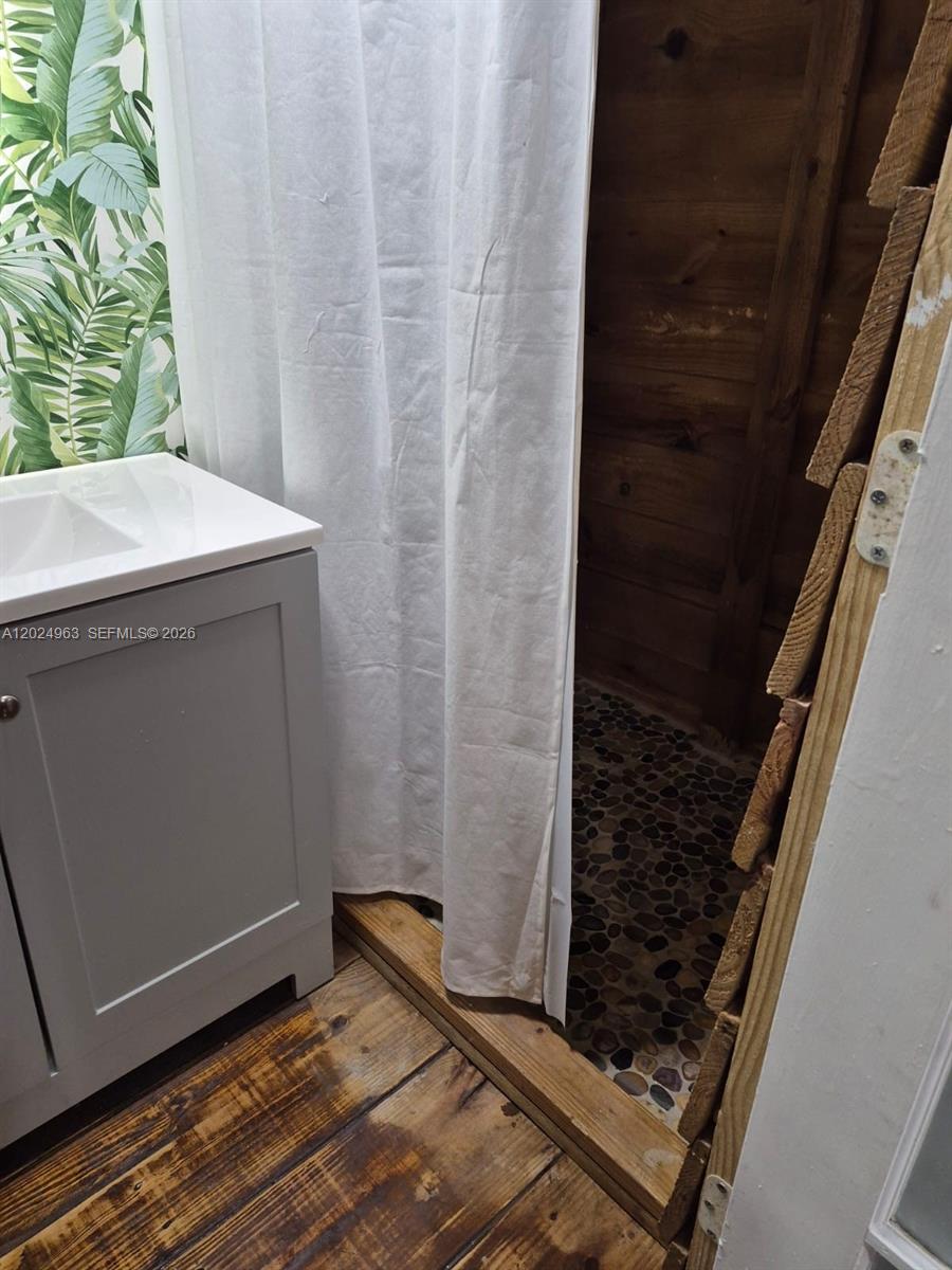 See details / sq. ft. $ 2026-05-26 0 Photo