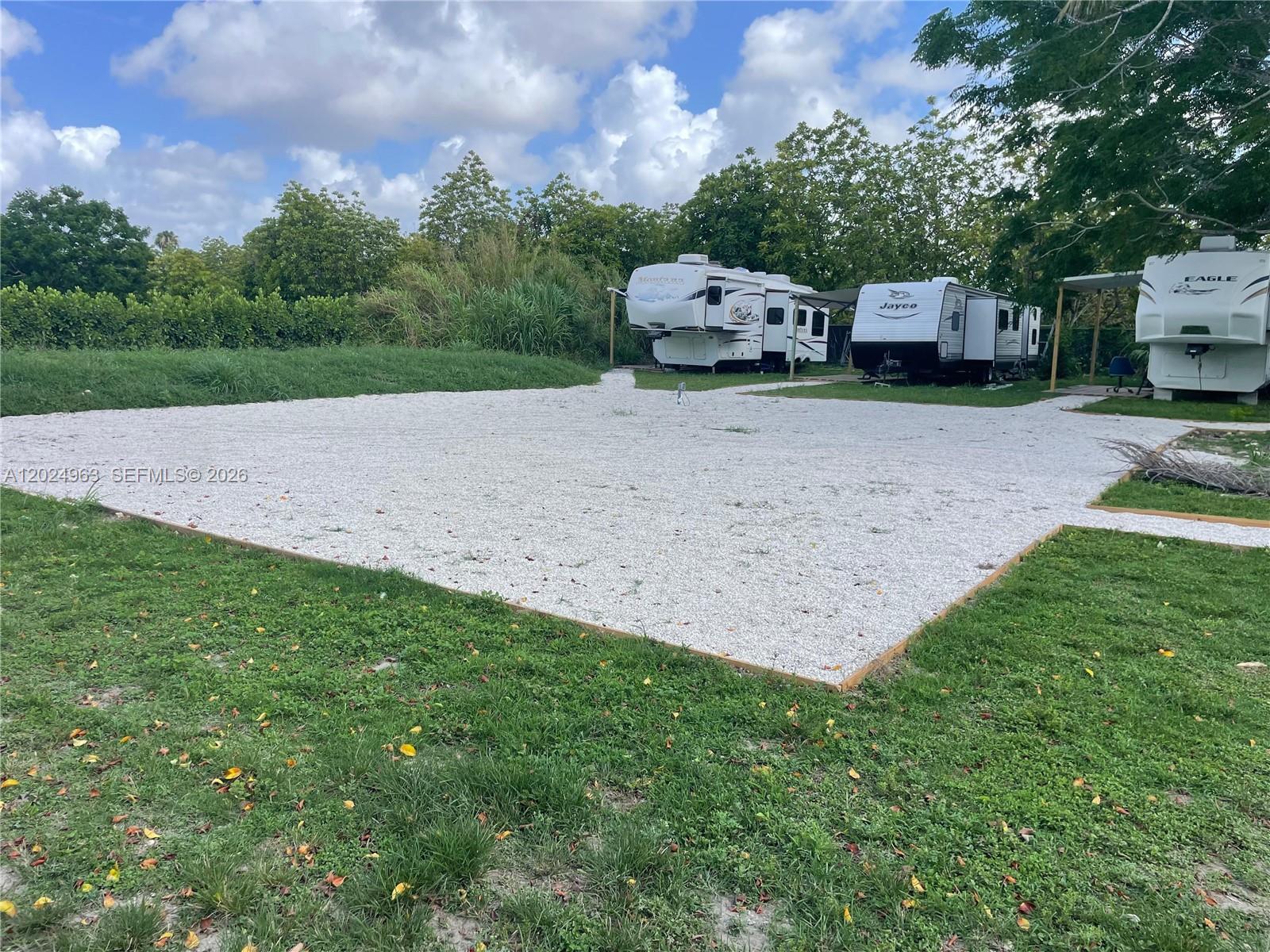 See details / sq. ft. $ 2026-05-26 0 Photo