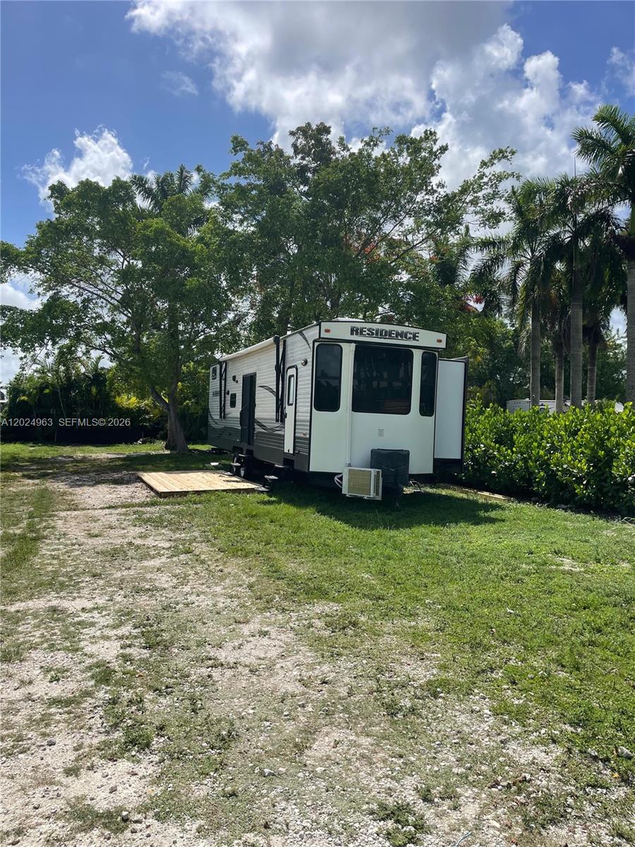 See details / sq. ft. $ 2026-05-26 0 Photo