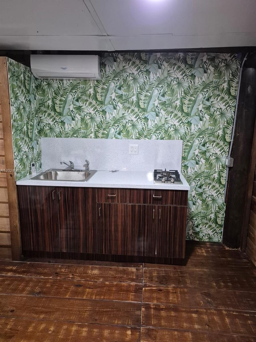 See details / sq. ft. $ 2026-05-26 0 Photo
