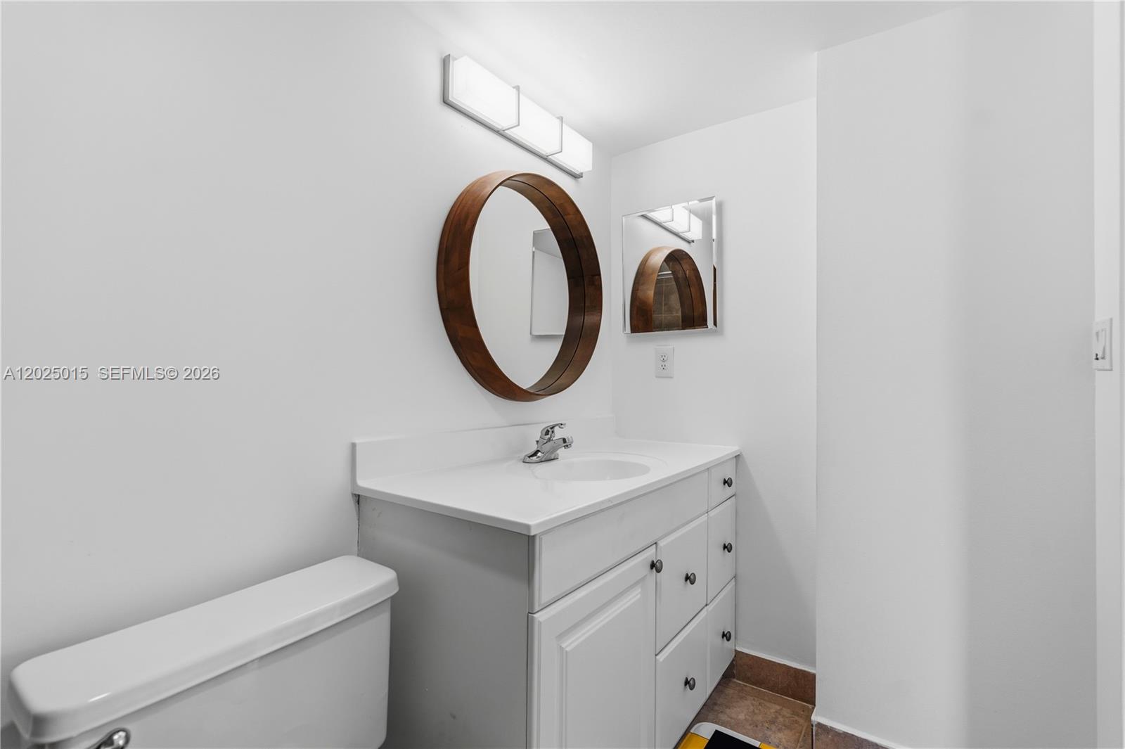 Photo of 3625 Country Club Dr  #402, Aventura, Florida, 33180 - 