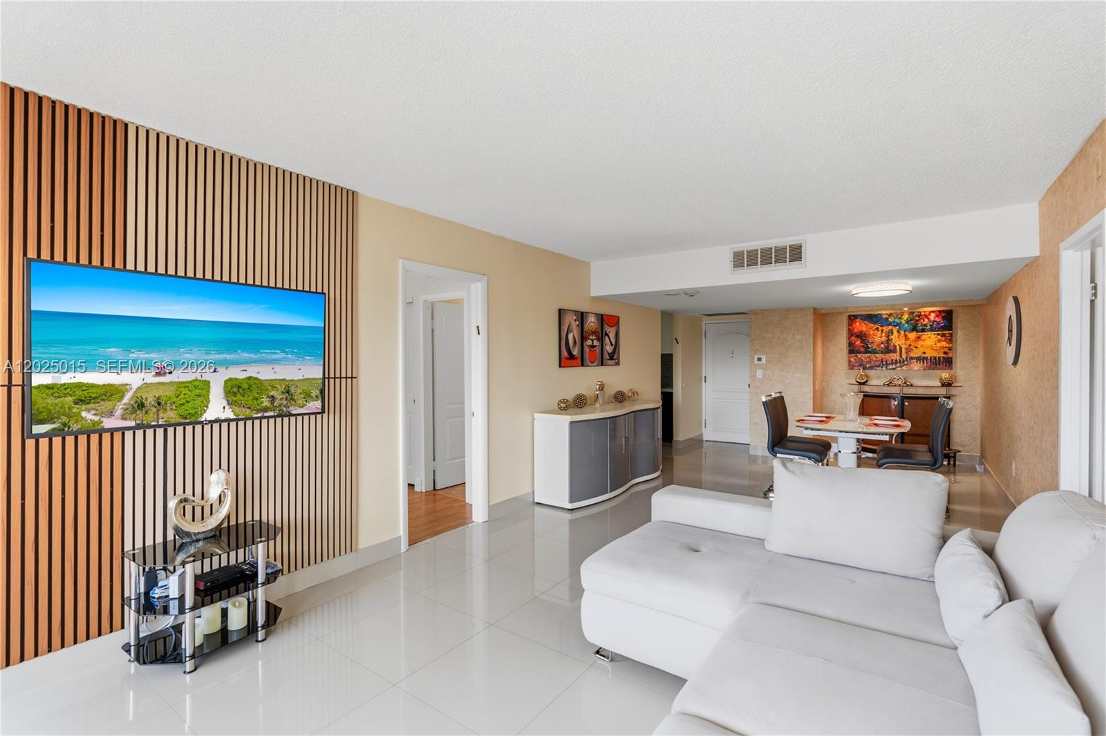 Photo of 3625 Country Club Dr  #402, Aventura, Florida, 33180 - 
