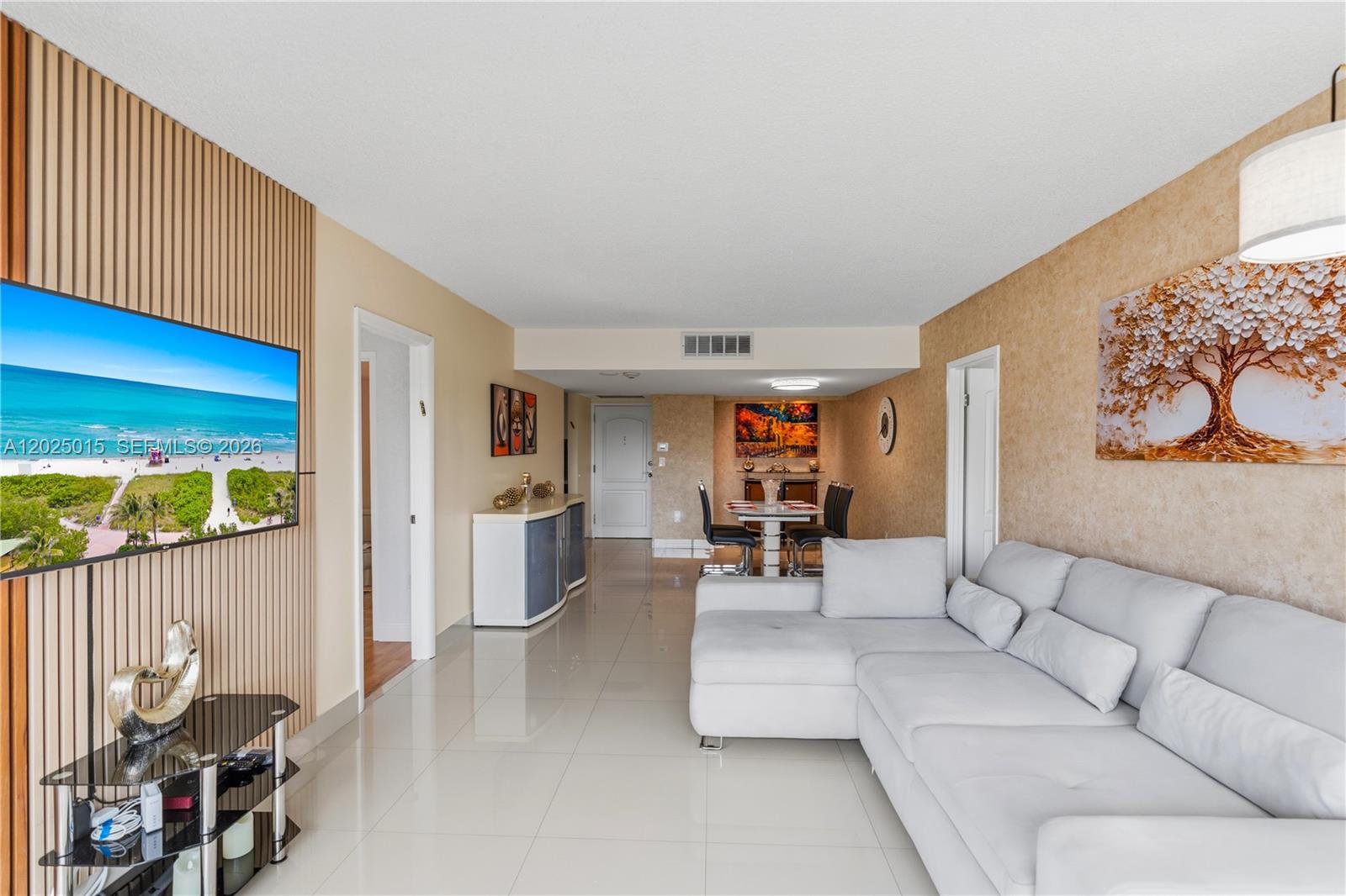 Photo of 3625 Country Club Dr  #402, Aventura, Florida, 33180 - 