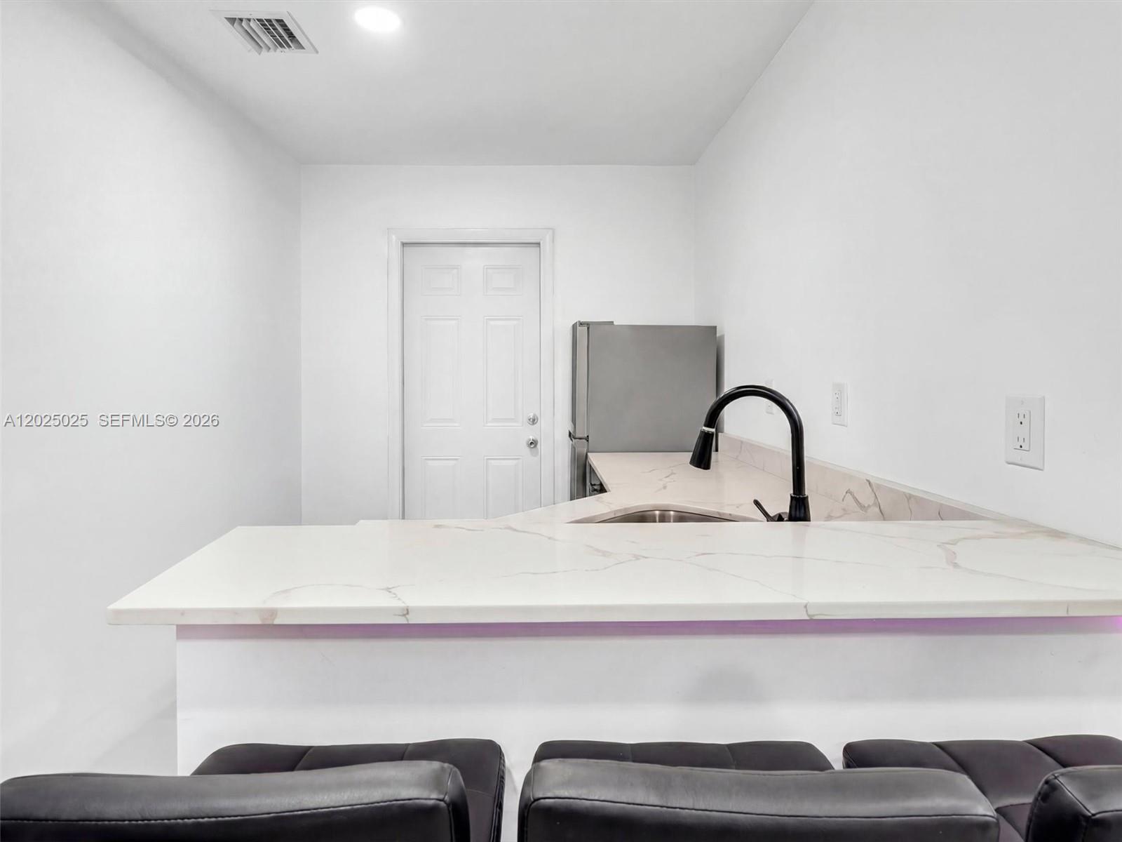   /   sq. ft. $ 2026-05-26 0 Photo