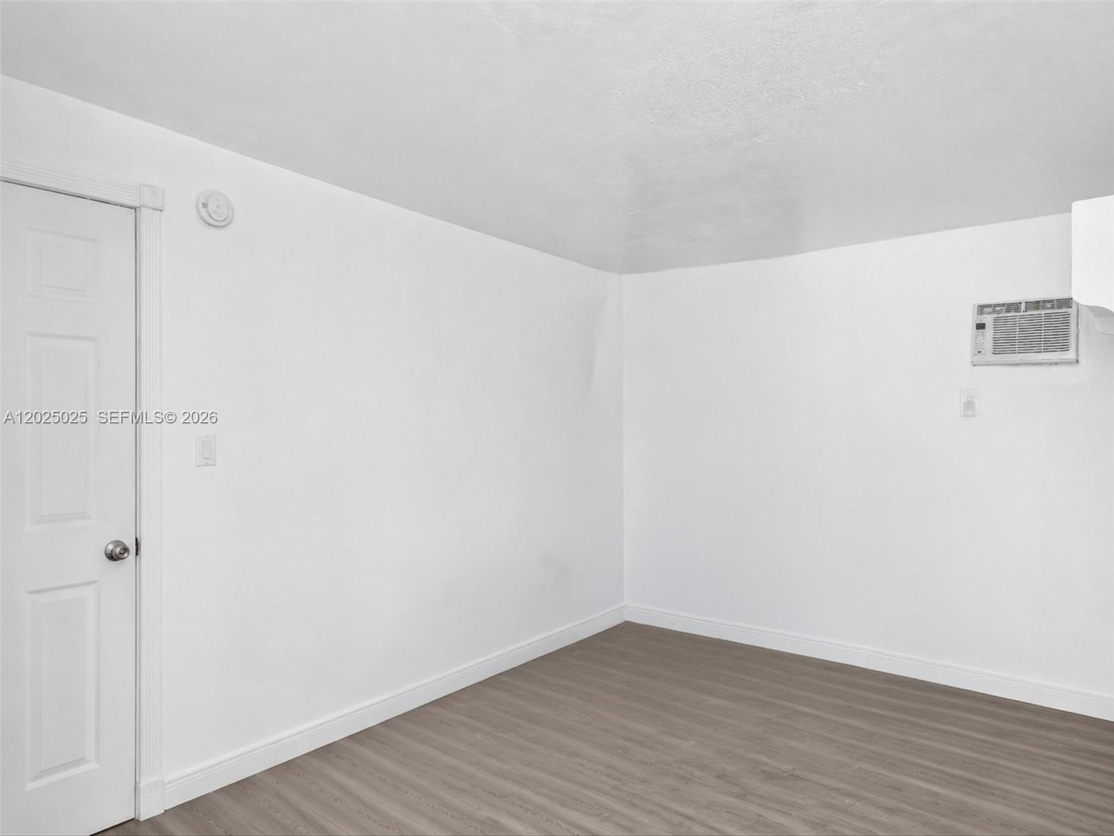   /   sq. ft. $ 2026-05-26 0 Photo