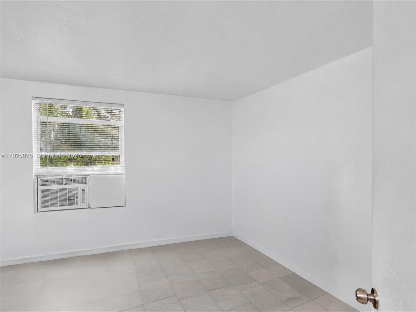   /   sq. ft. $ 2026-05-26 0 Photo