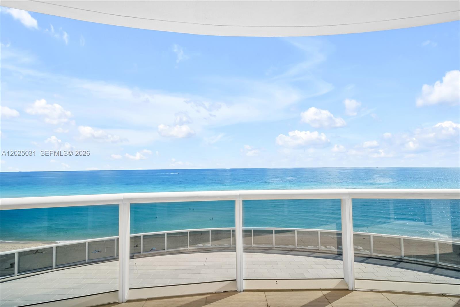 See details 701 3 / 4 2768 sq. ft. $ 2026-05-26 0 Photo