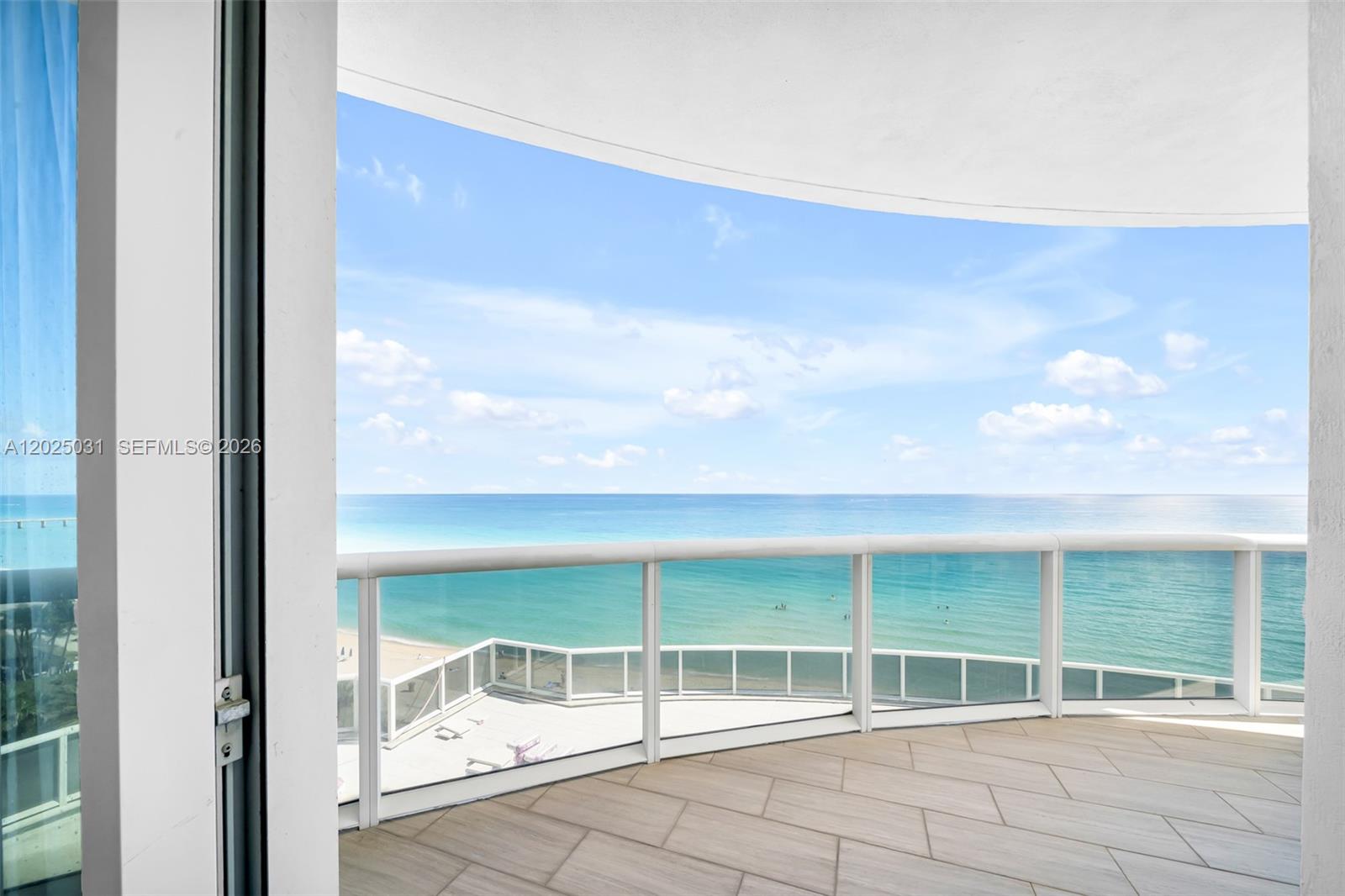 See details 701 3 / 4 2768 sq. ft. $ 2026-05-26 0 Photo