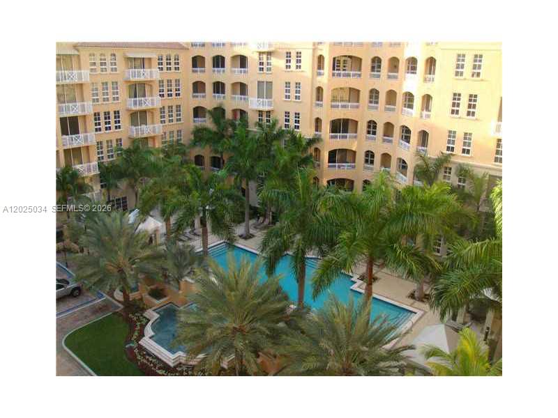Photo of 3001 185 ST  #624, Aventura, Florida, 33180 - Swimming Pool/Hot Tub/Sauna