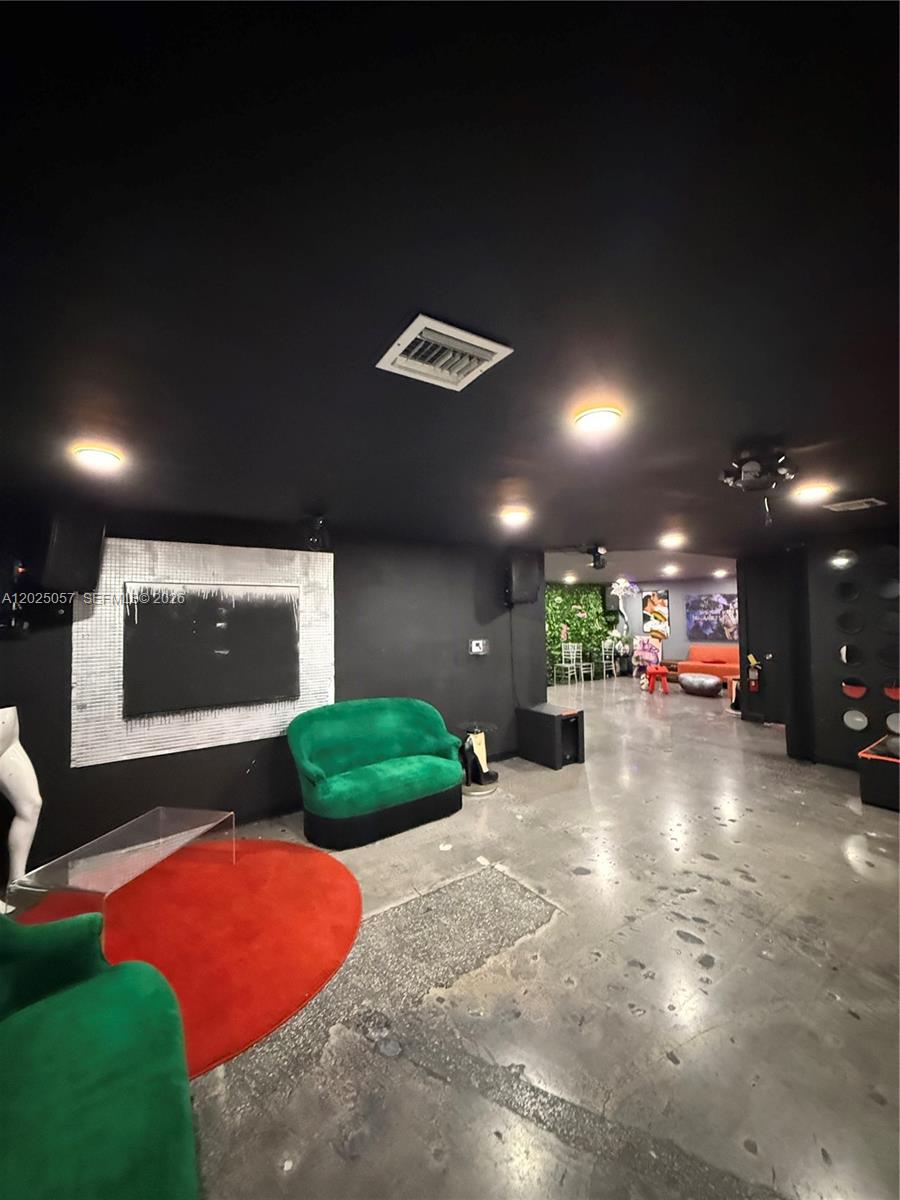   /   sq. ft. $ 2026-05-26 0 Photo