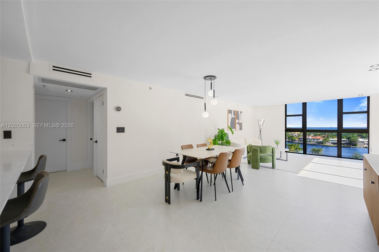Photo of 20505 Country Club Dr  #1133, Aventura, Florida, 33180 - 
