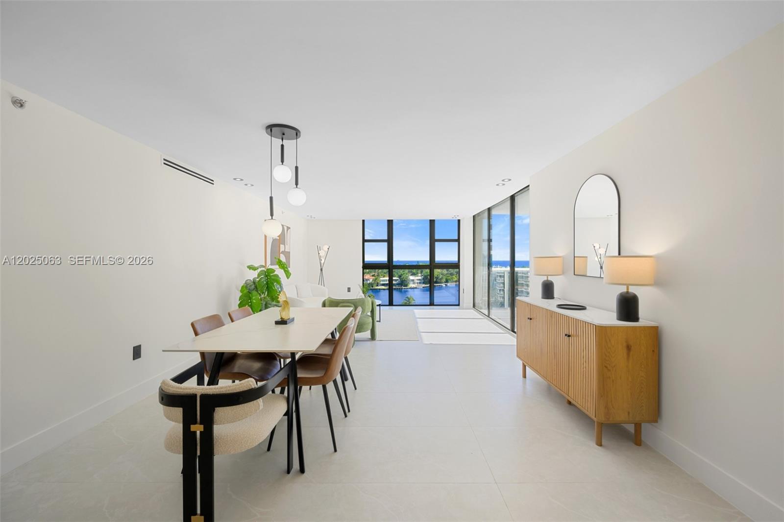 Photo of 20505 Country Club Dr  #1133, Aventura, Florida, 33180 - 