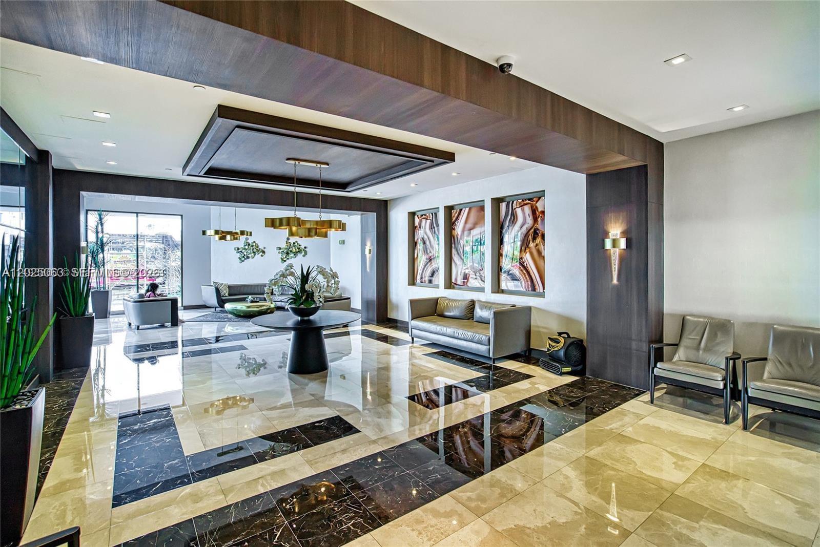 Photo of 20505 Country Club Dr  #1133, Aventura, Florida, 33180 - 