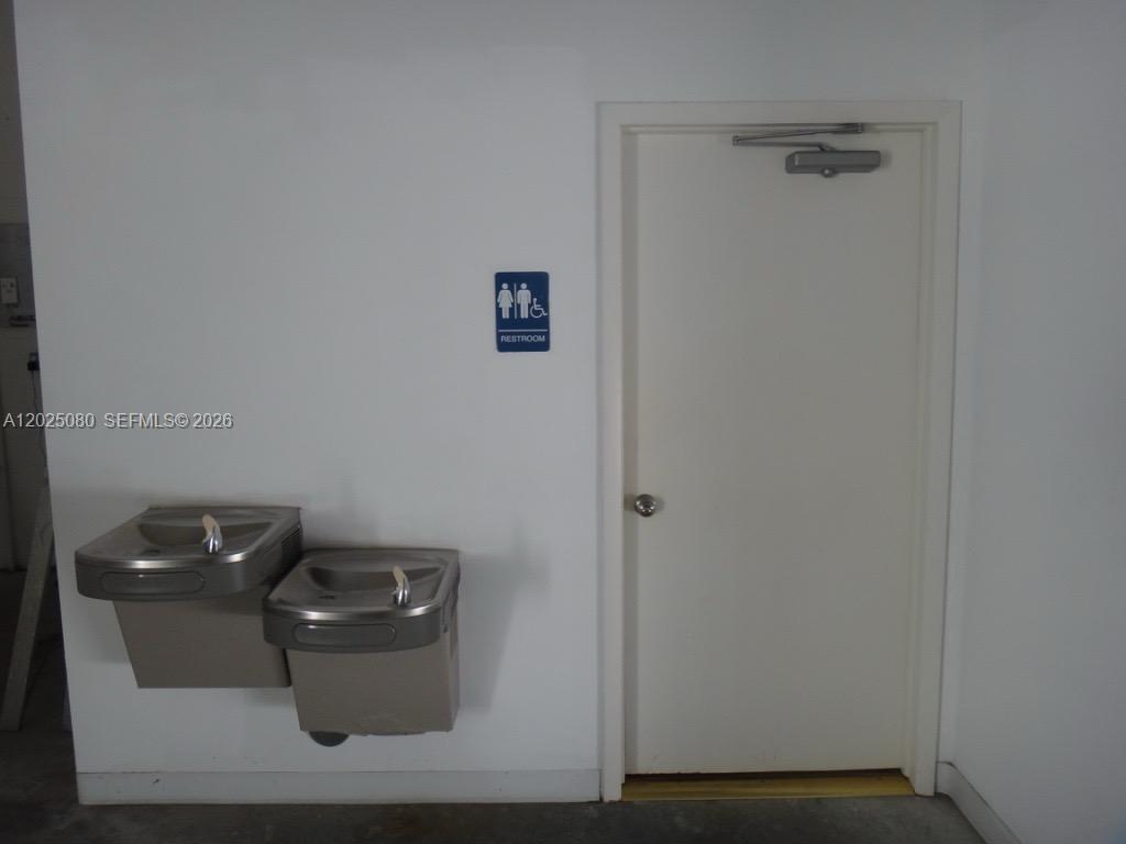 See details 5 / sq. ft. $ 2026-05-26 0 Photo