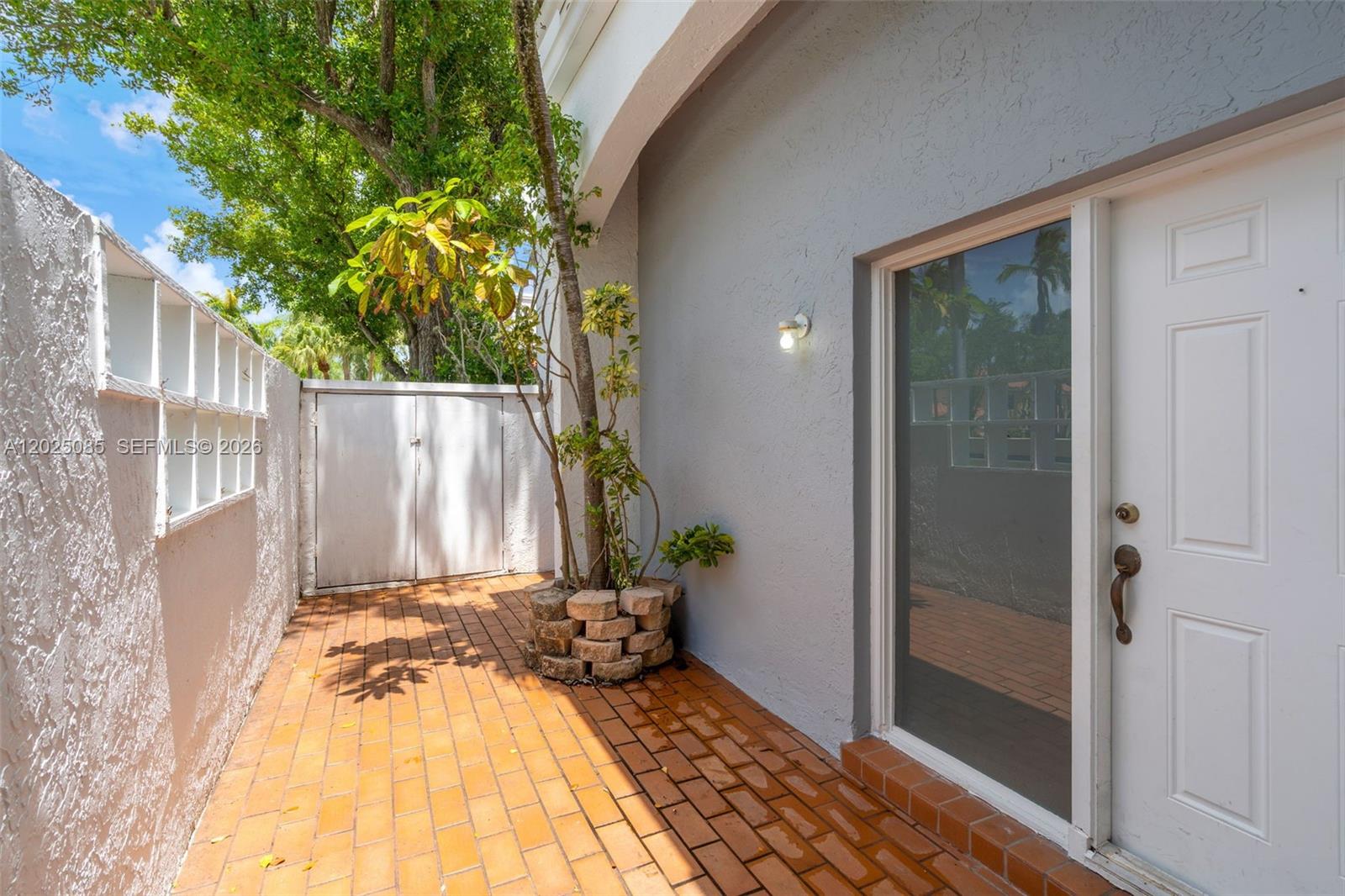 Photo of 20908 Leeward Ct (20908), Aventura, Florida, 33180 -