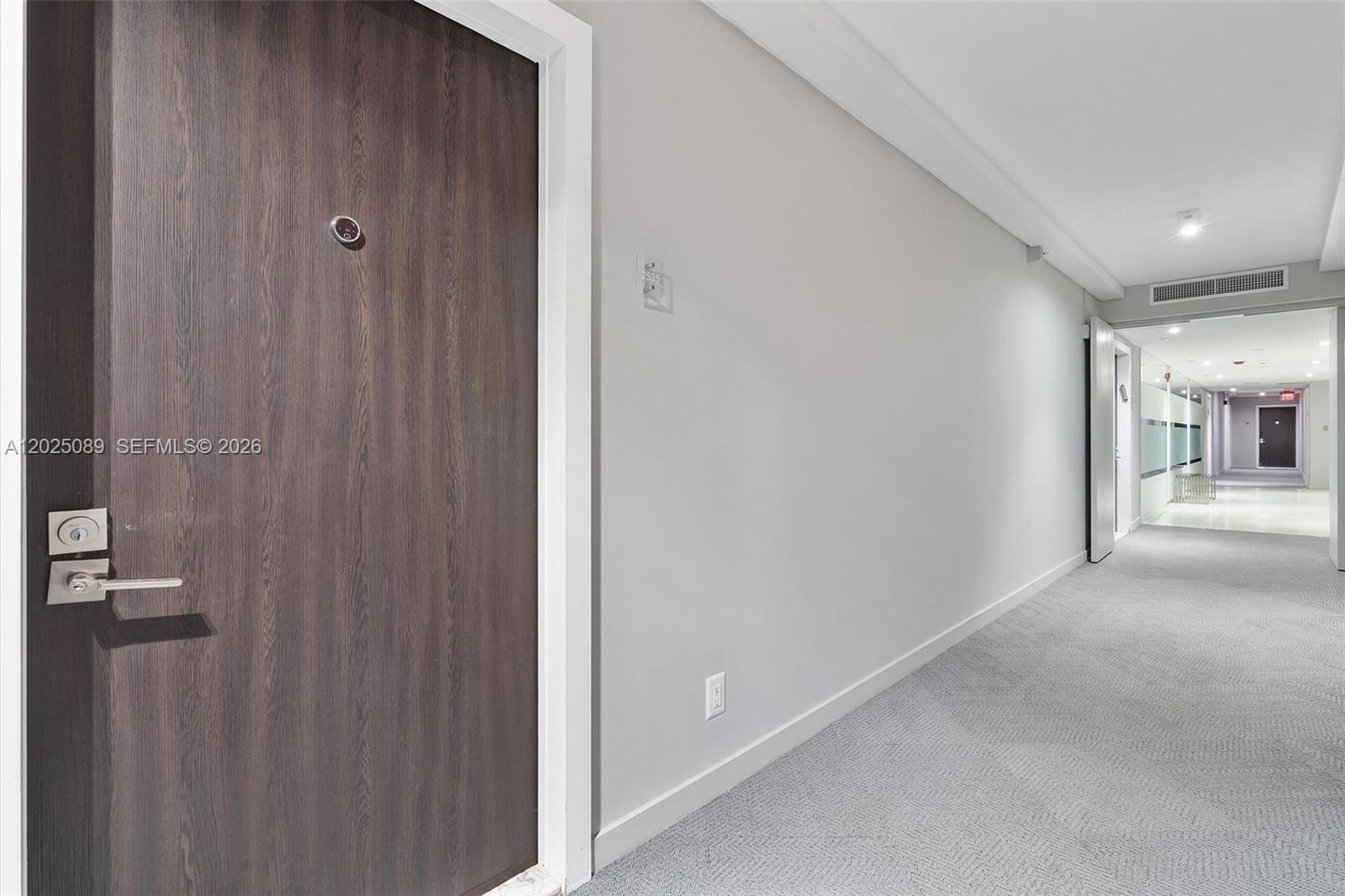 Photo of 20379 Country Club Dr  #2535, Aventura, Florida, 33180 - 