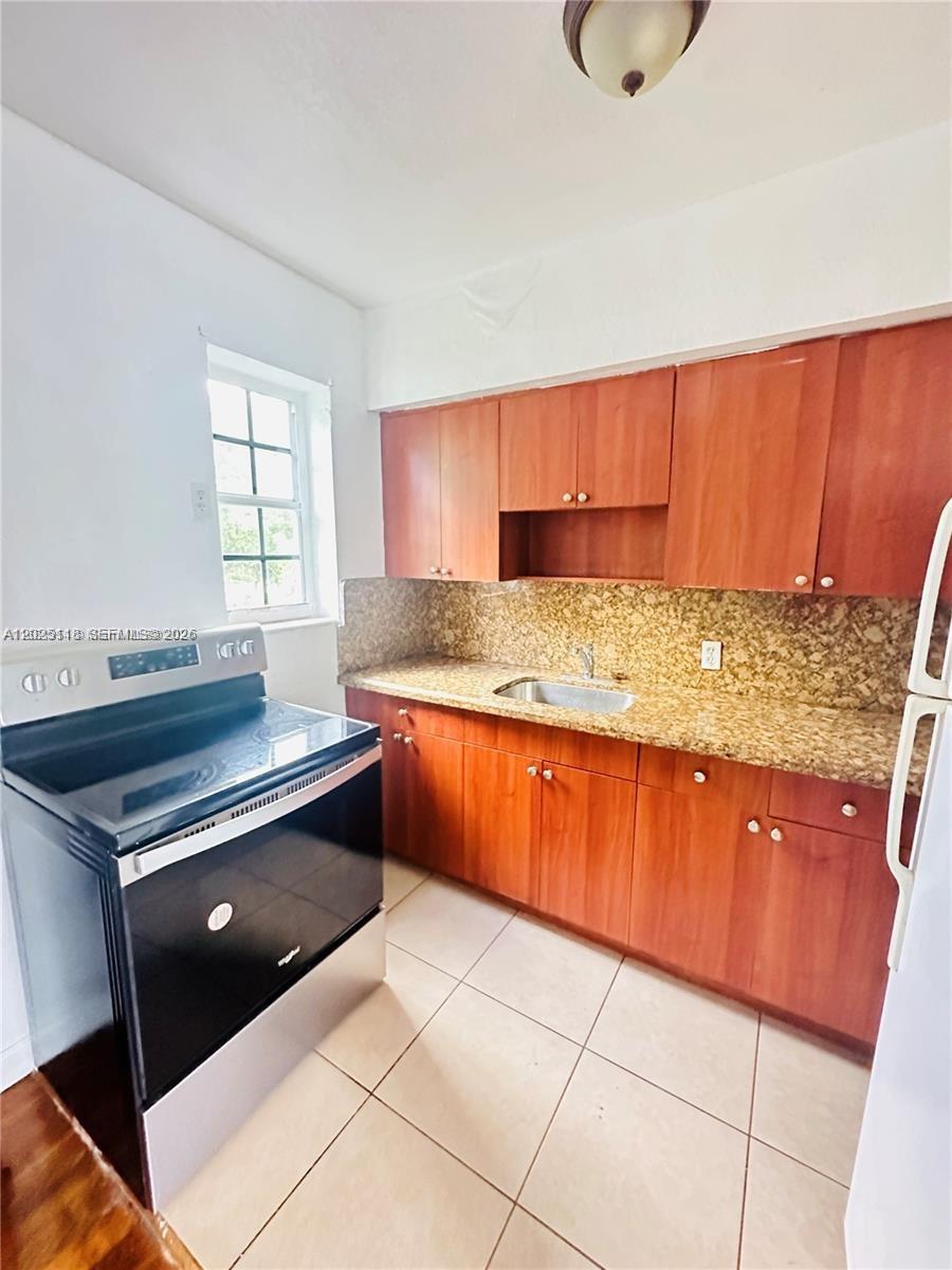 See details / 3066 sq. ft. $ 2026-05-26 0 Photo