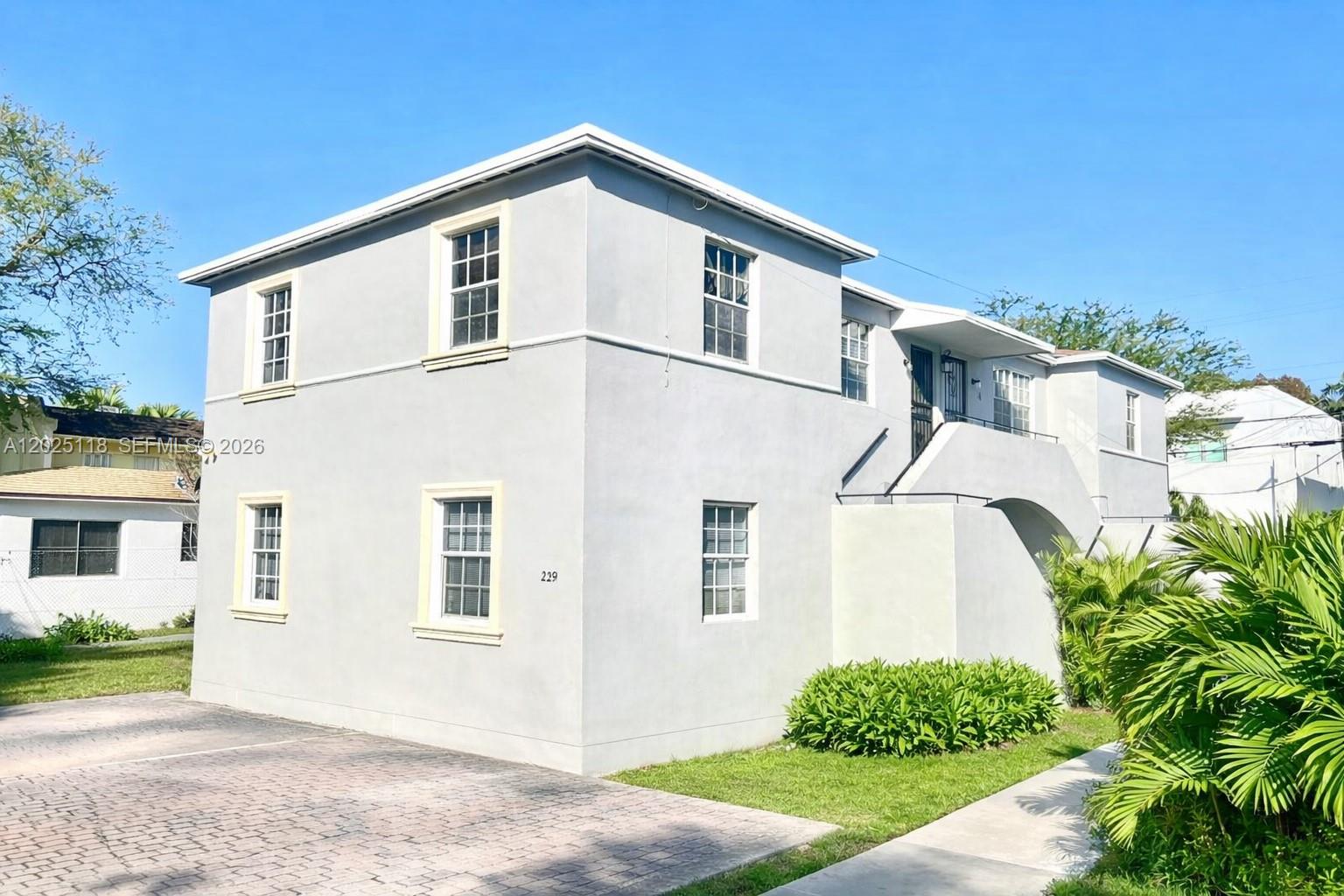 See details / 3066 sq. ft. $ 2026-05-26 0 Photo