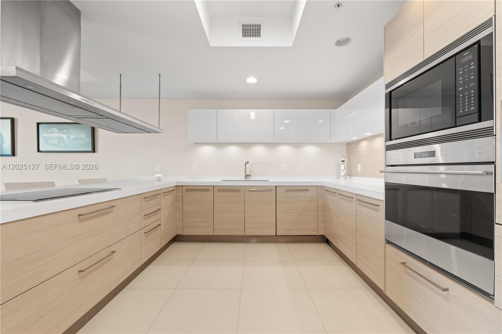 Photo of 17301 Biscayne Blvd  #603, North Miami Beach, Florida, 33160 - 