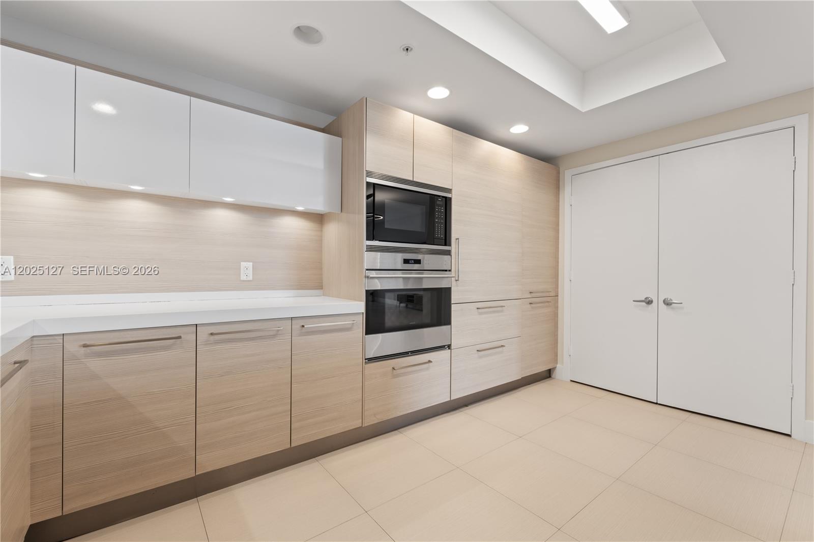 Photo of 17301 Biscayne Blvd  #603, North Miami Beach, Florida, 33160 - 