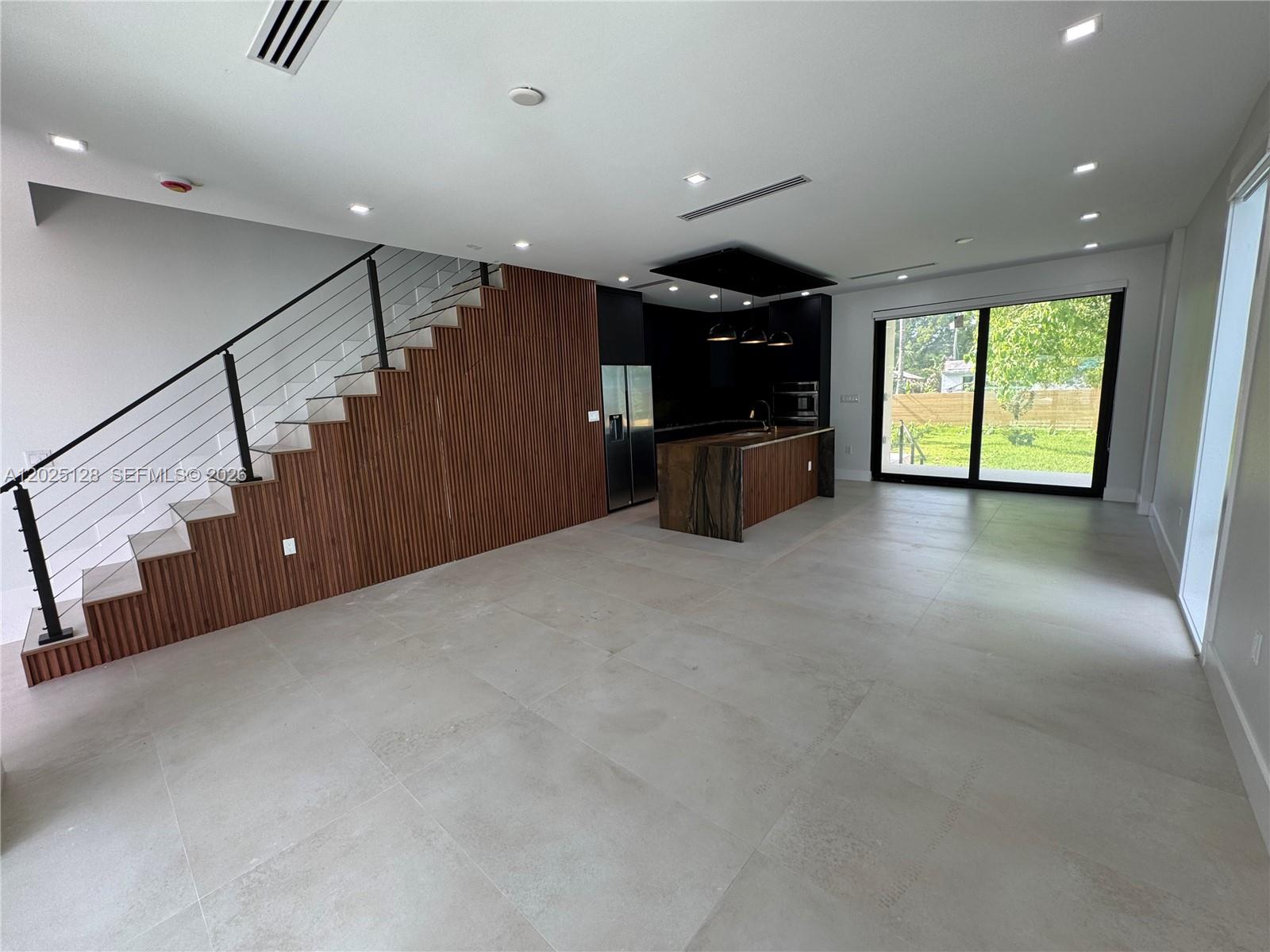 See details / 2899 sq. ft. $ 2026-05-26 0 Photo