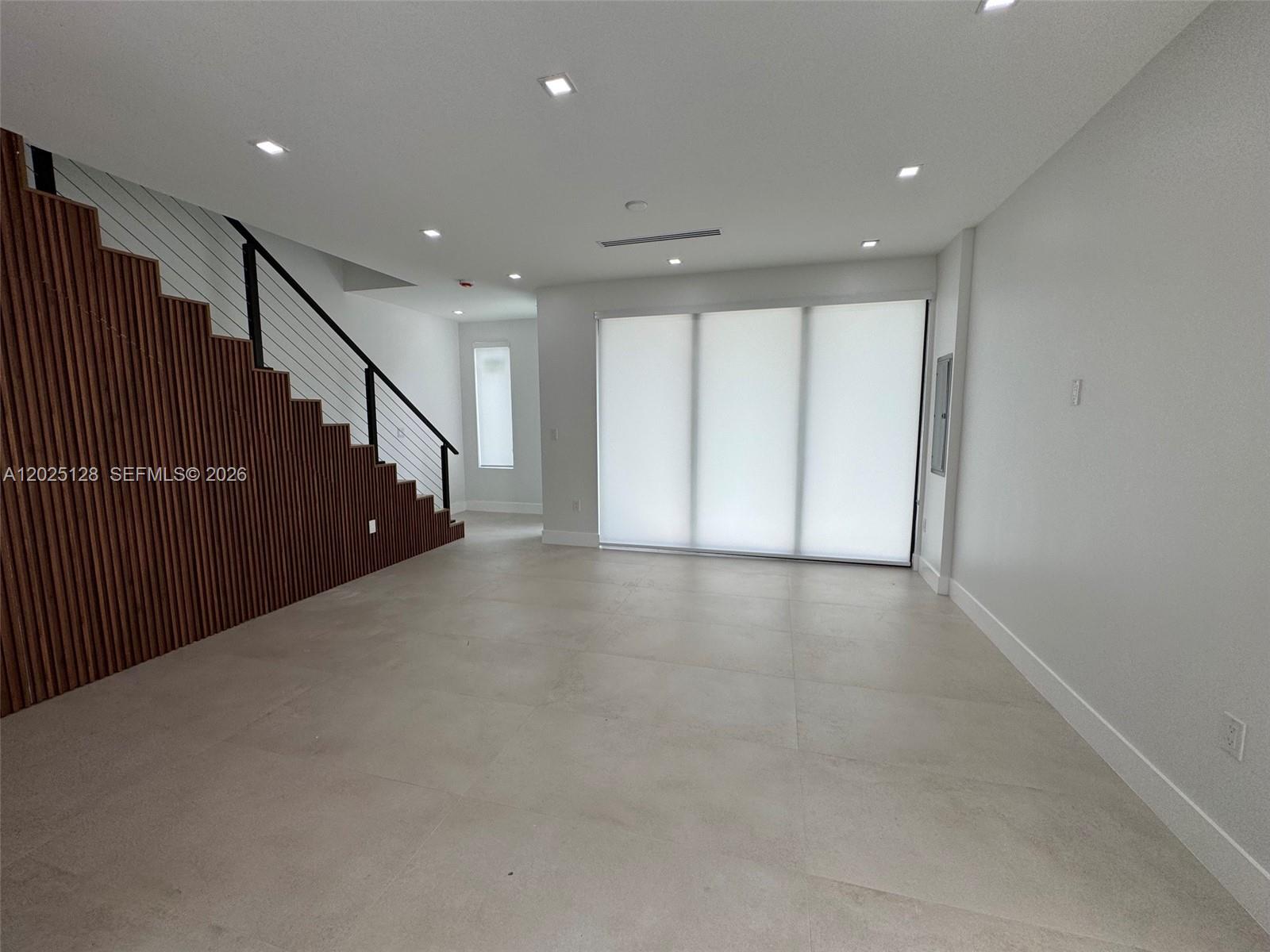 See details / 2899 sq. ft. $ 2026-05-26 0 Photo
