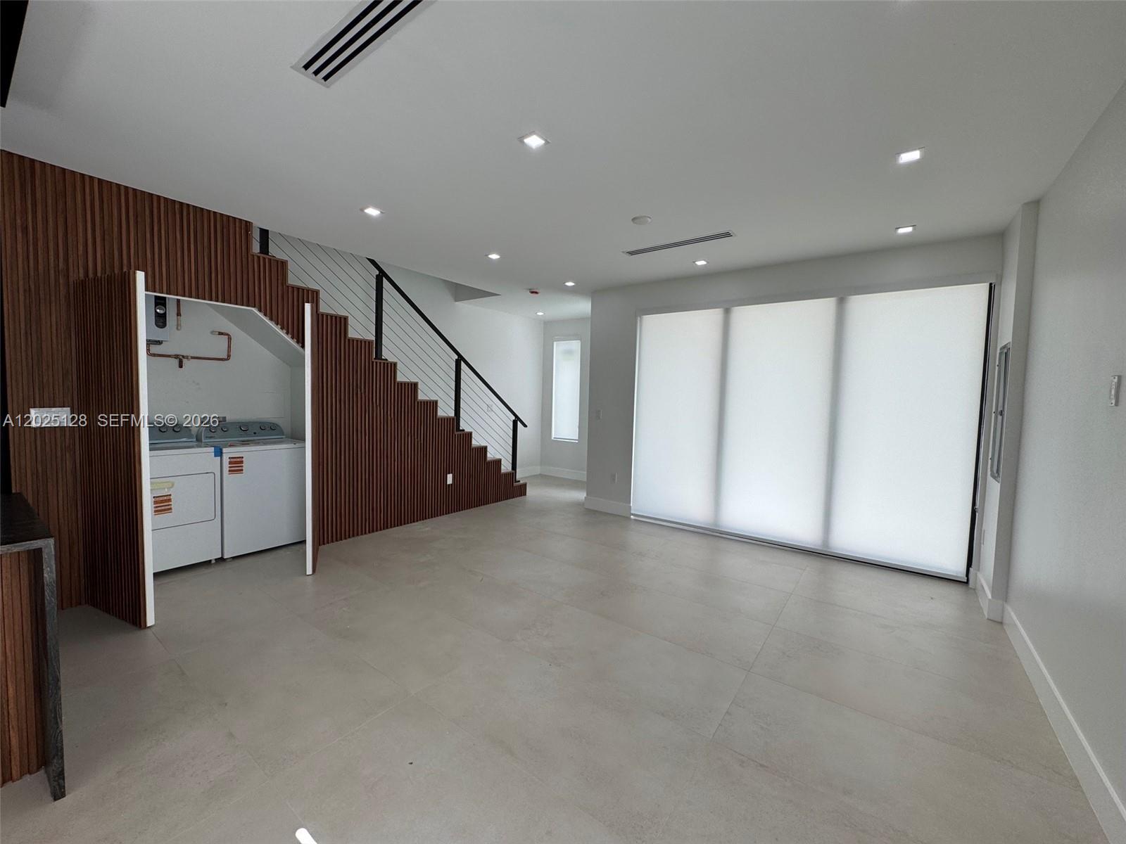 See details / 2899 sq. ft. $ 2026-05-26 0 Photo