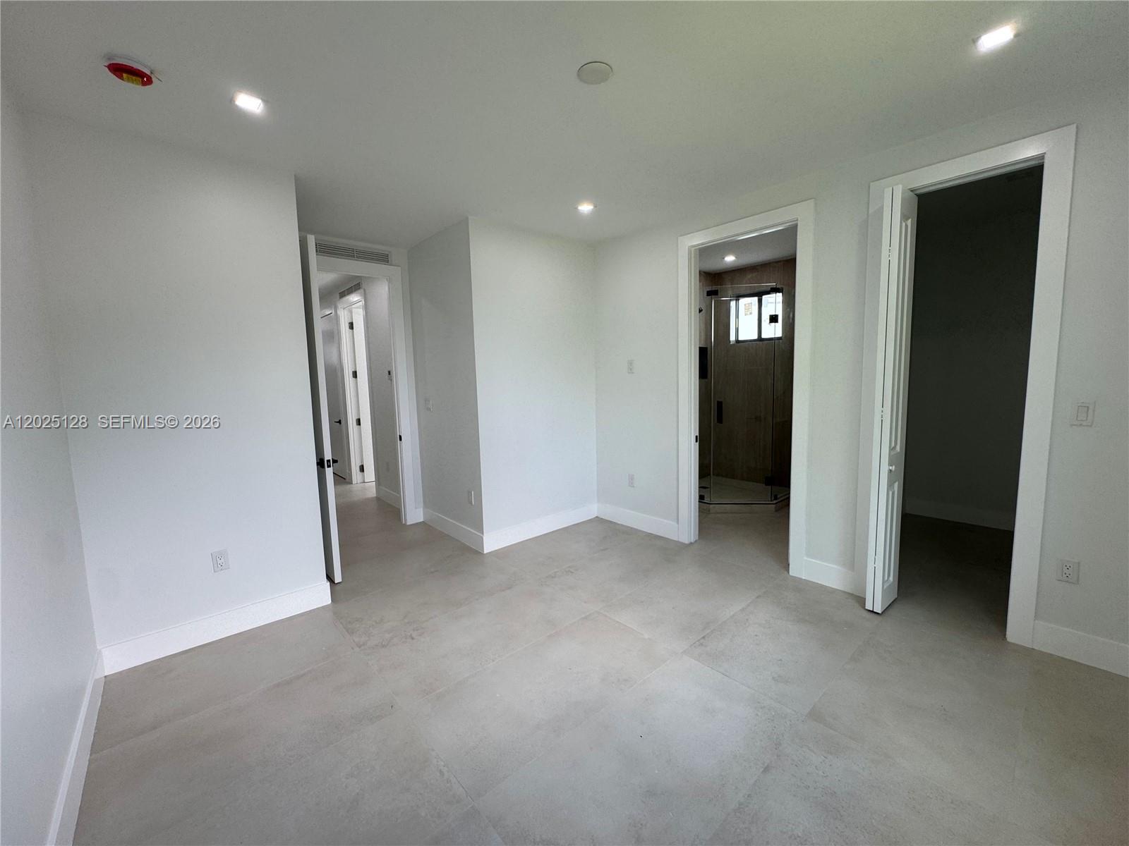 See details / 2899 sq. ft. $ 2026-05-26 0 Photo