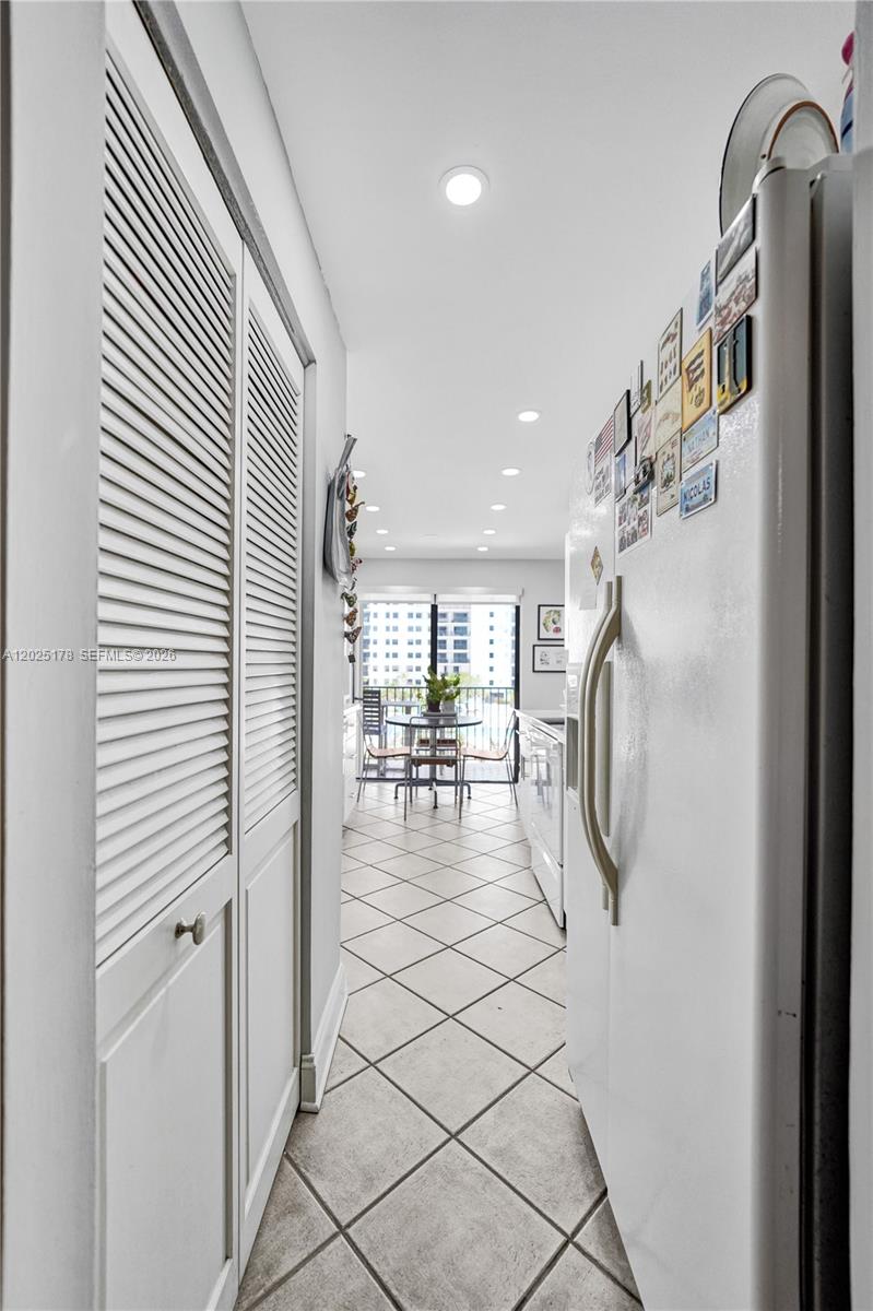 Photo of 1201 Ocean Dr #609S, Hollywood, Florida, 33019 -