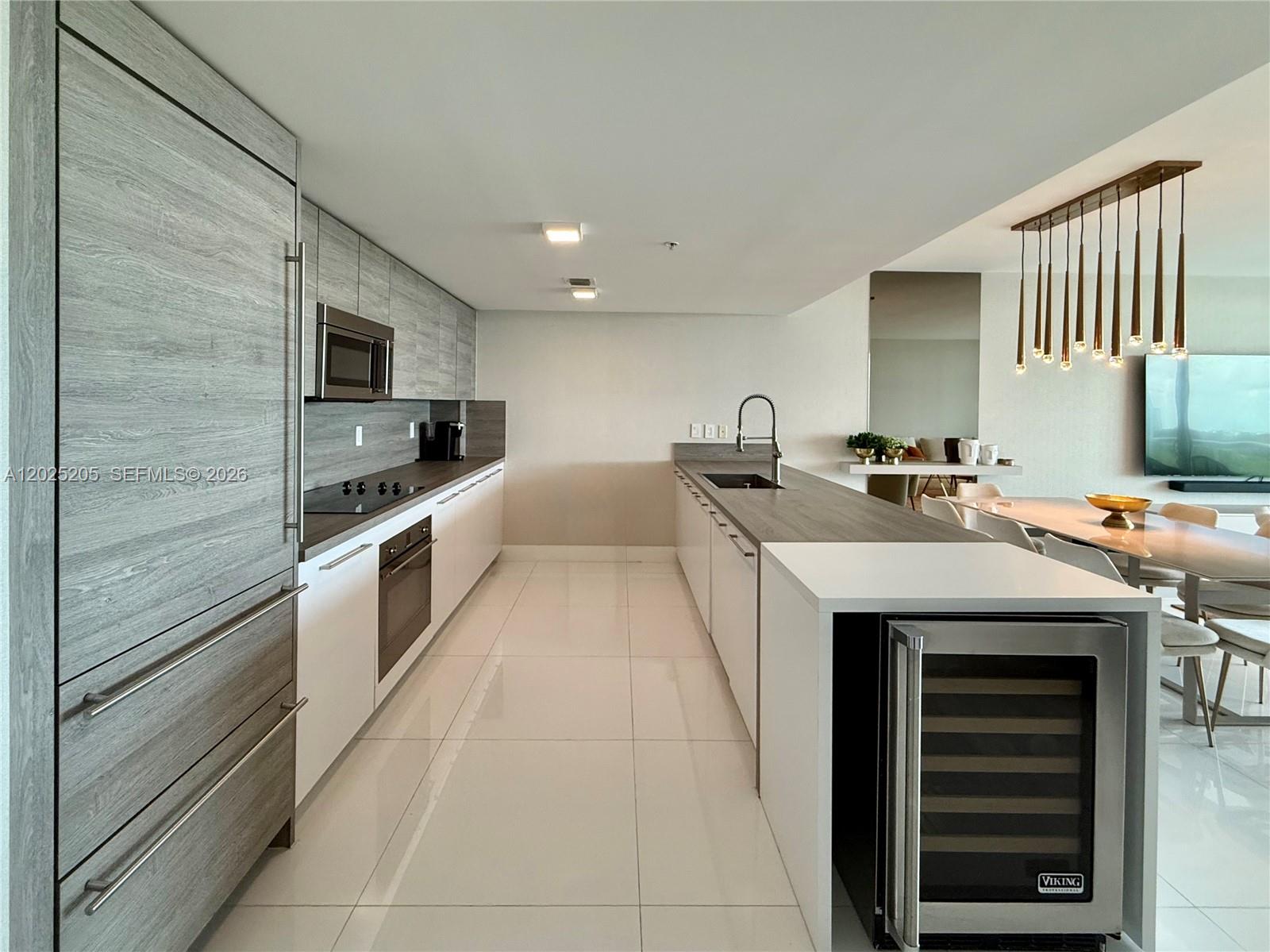 Photo of 400 Sunny Isles Blvd #1404, Sunny Isles Beach, Florida, 33160 -