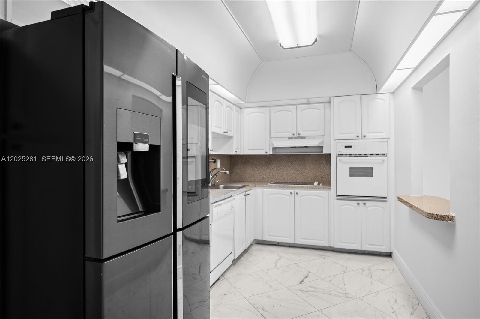 Photo of 19380 Collins Ave  #1122, Sunny Isles Beach, Florida, 33160 - 