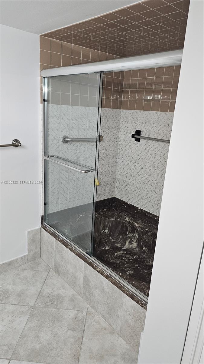 Photo of 2017 Ocean Dr #408, Hallandale Beach, Florida, 33009 -