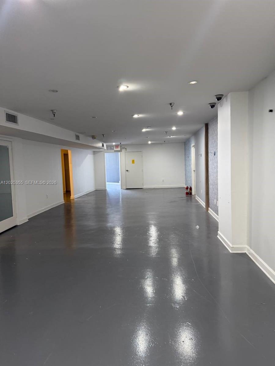 See details 3002 / sq. ft. $ 2026-05-26 0 Photo
