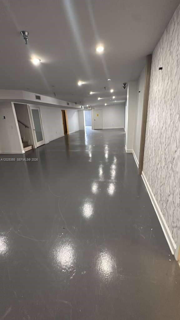 See details 3002 / sq. ft. $ 2026-05-26 0 Photo