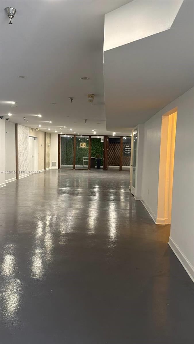 See details 3002 / sq. ft. $ 2026-05-26 0 Photo