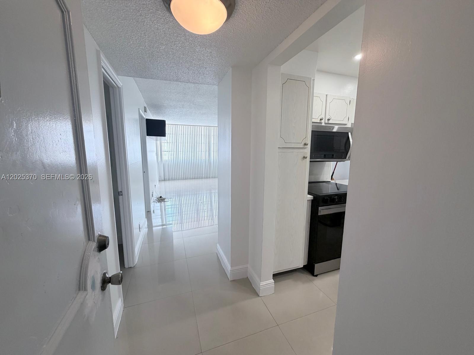 Photo of 1825 Ocean Dr  #611, Hallandale Beach, Florida, 33009 - 